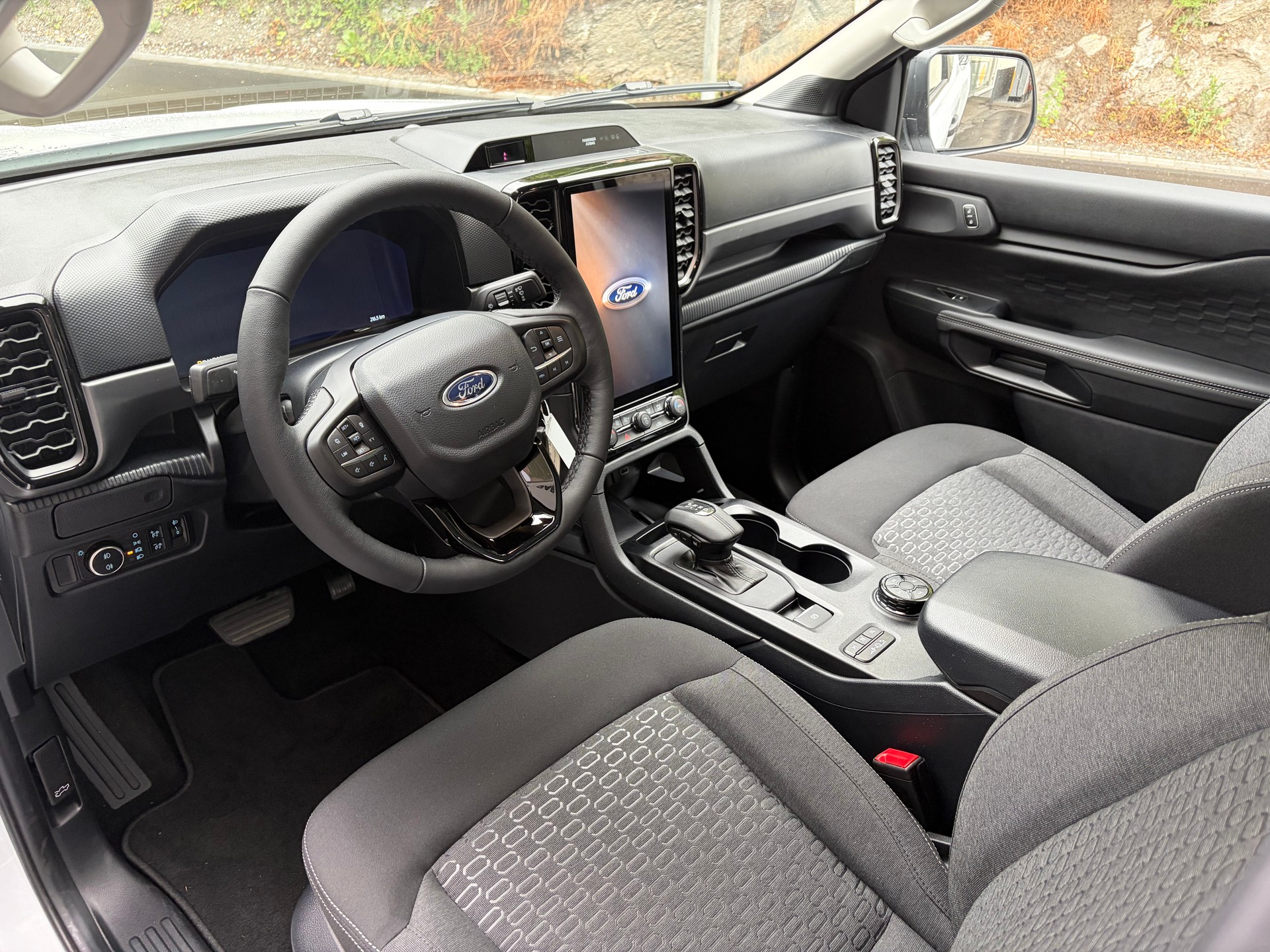 FORD Ranger XLT 3.0 V6 e-4WD Automat-image-9