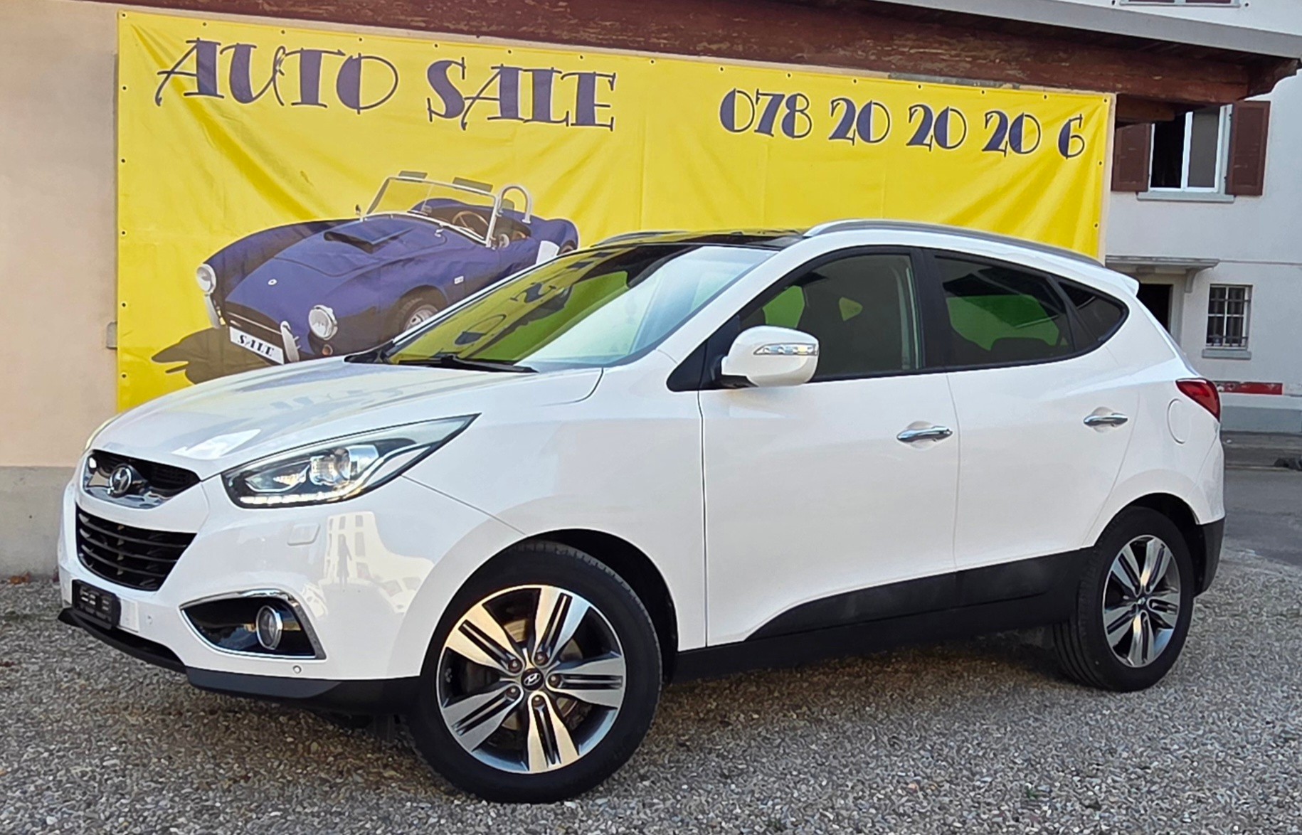 HYUNDAI iX 35 2.0 CRDi Premium 4WD-image-0