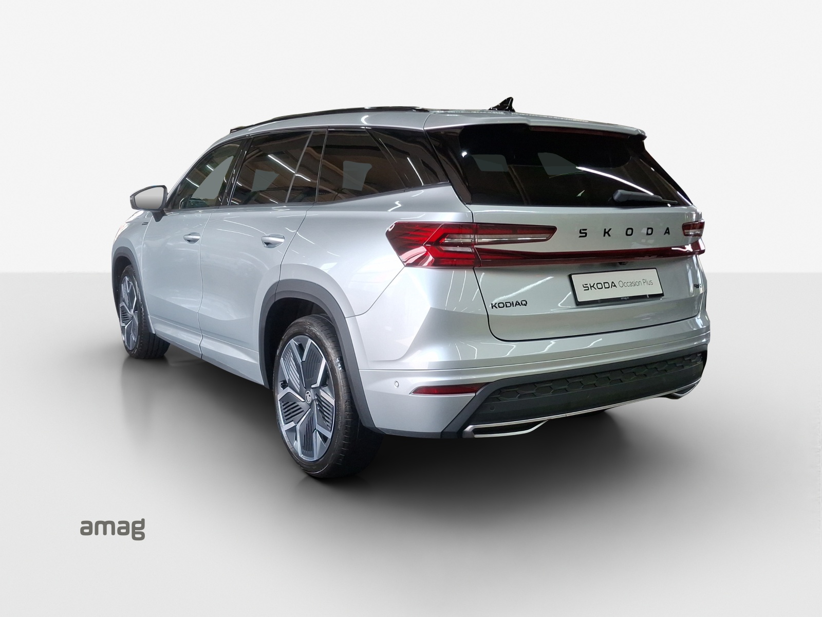 SKODA Kodiaq 2.0 TSI Sportline 4x4-image-2