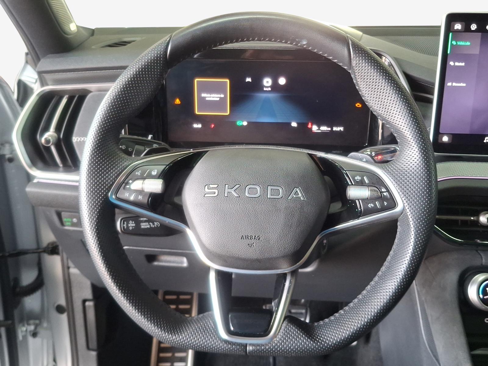 SKODA Kodiaq 2.0 TSI Sportline 4x4-image-9