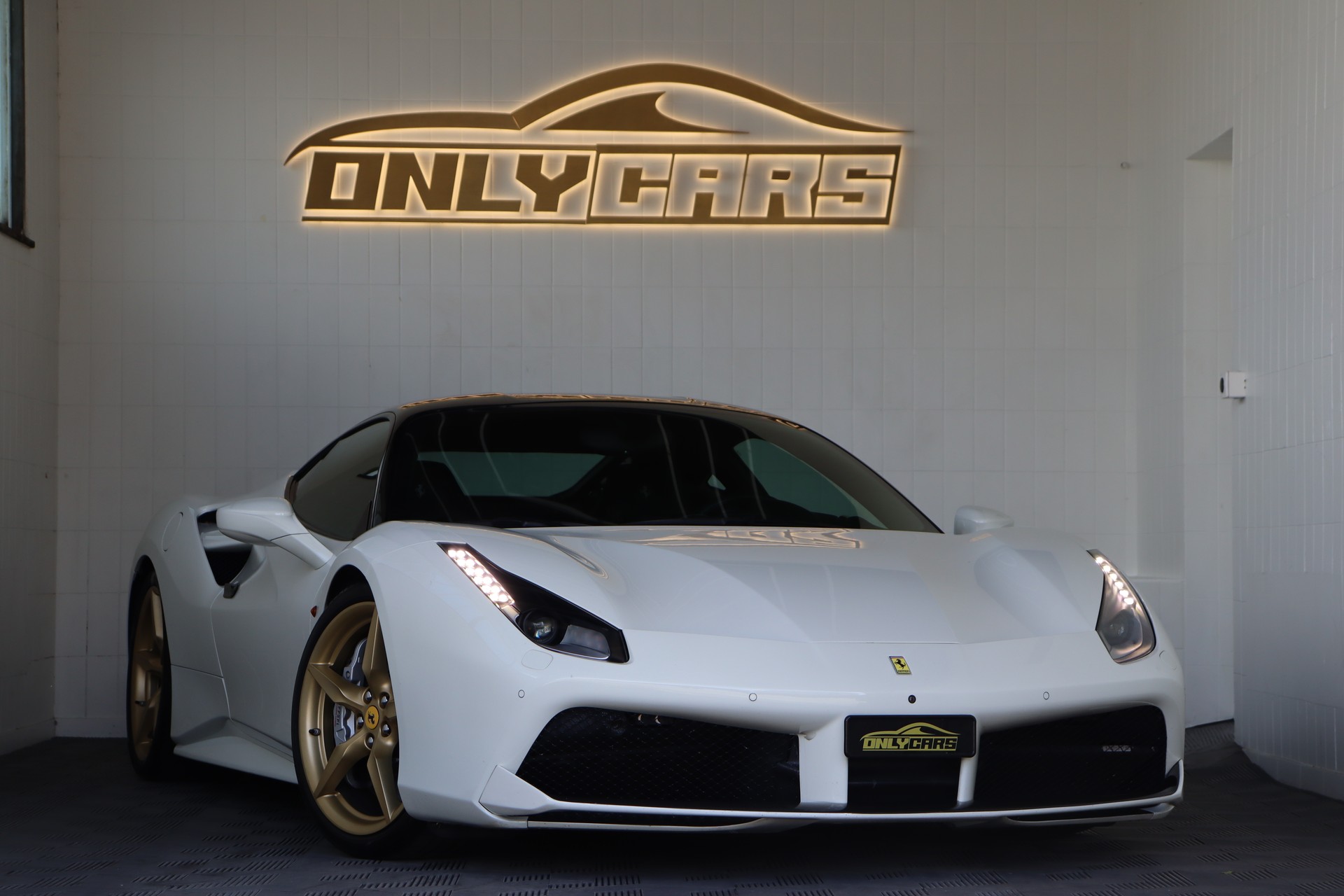 FERRARI 488 GTB 3.9 V8-image-0