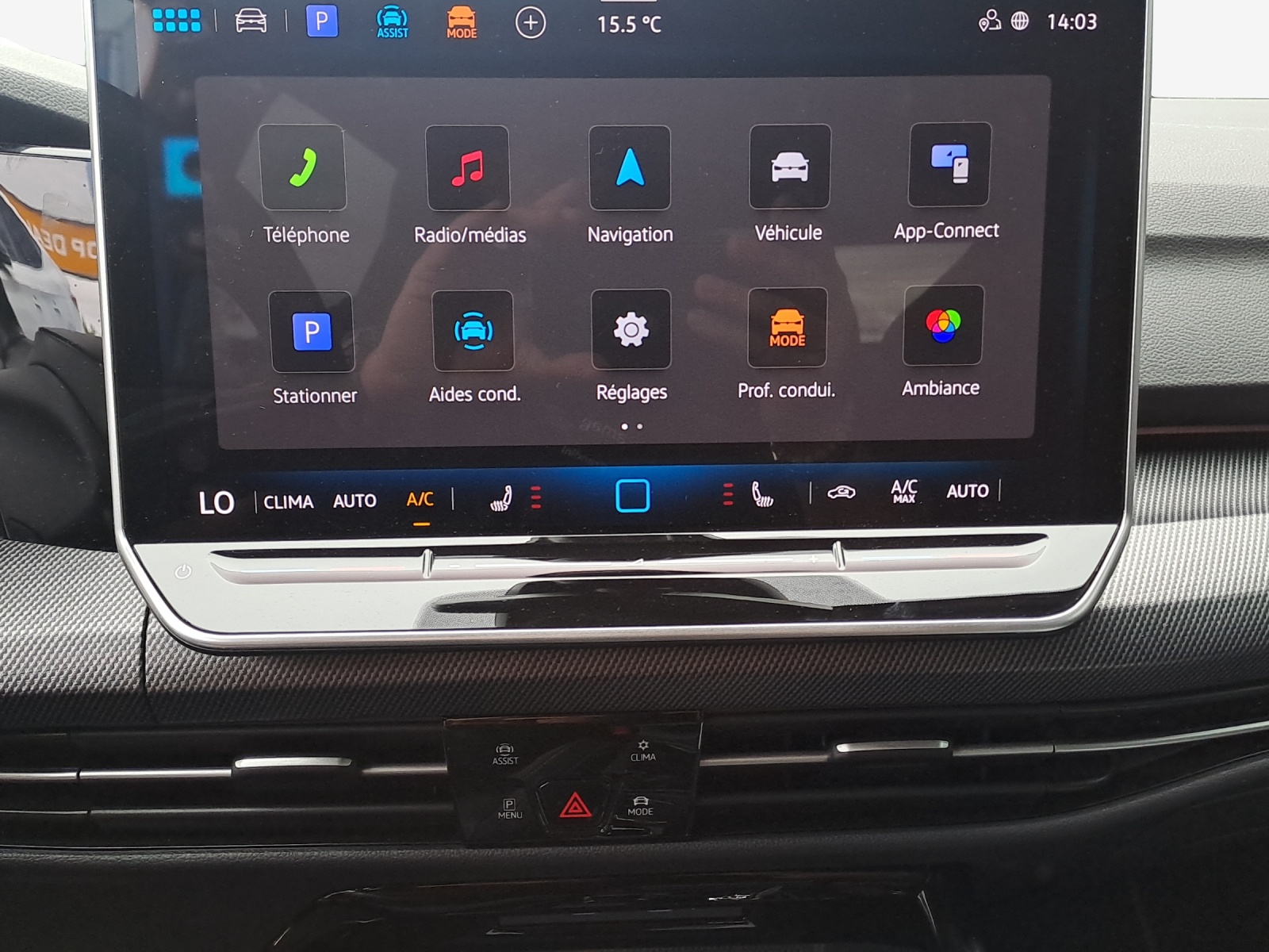 VW Golf 2.0 TSI R-Line DSG 4 Motion-image-10