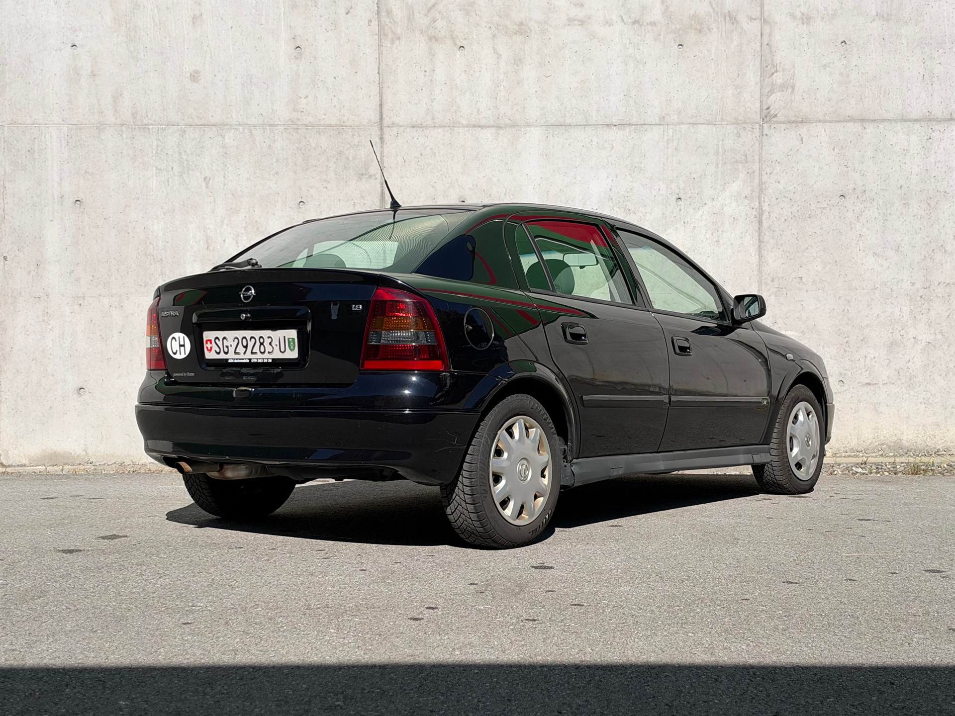 OPEL Astra 1.8i 16V Elegance-image-5