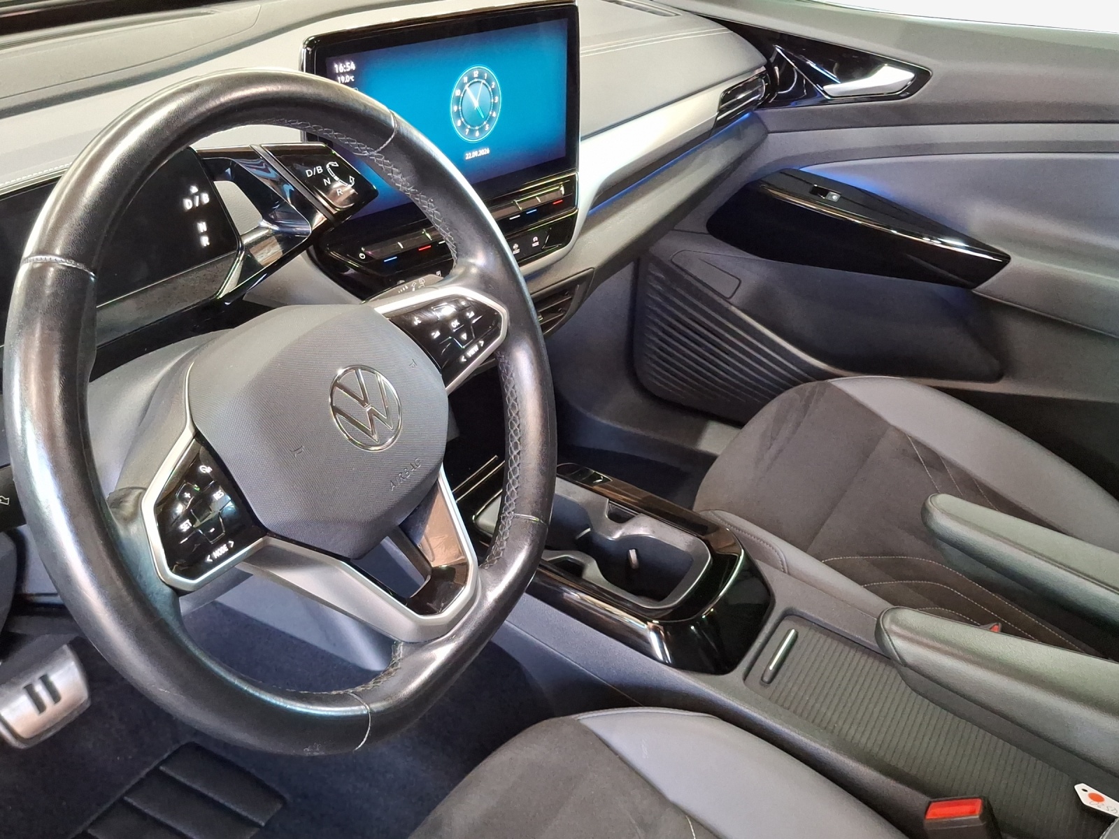 VW ID.4 Pro Performance 77 kWh 75 Edition-image-7