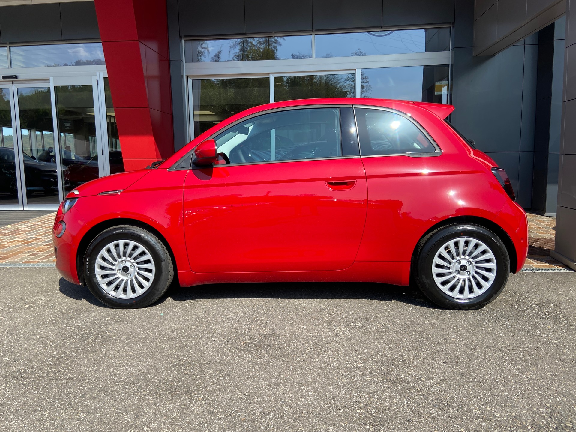 FIAT 500 electric 118PS Vita-image-15