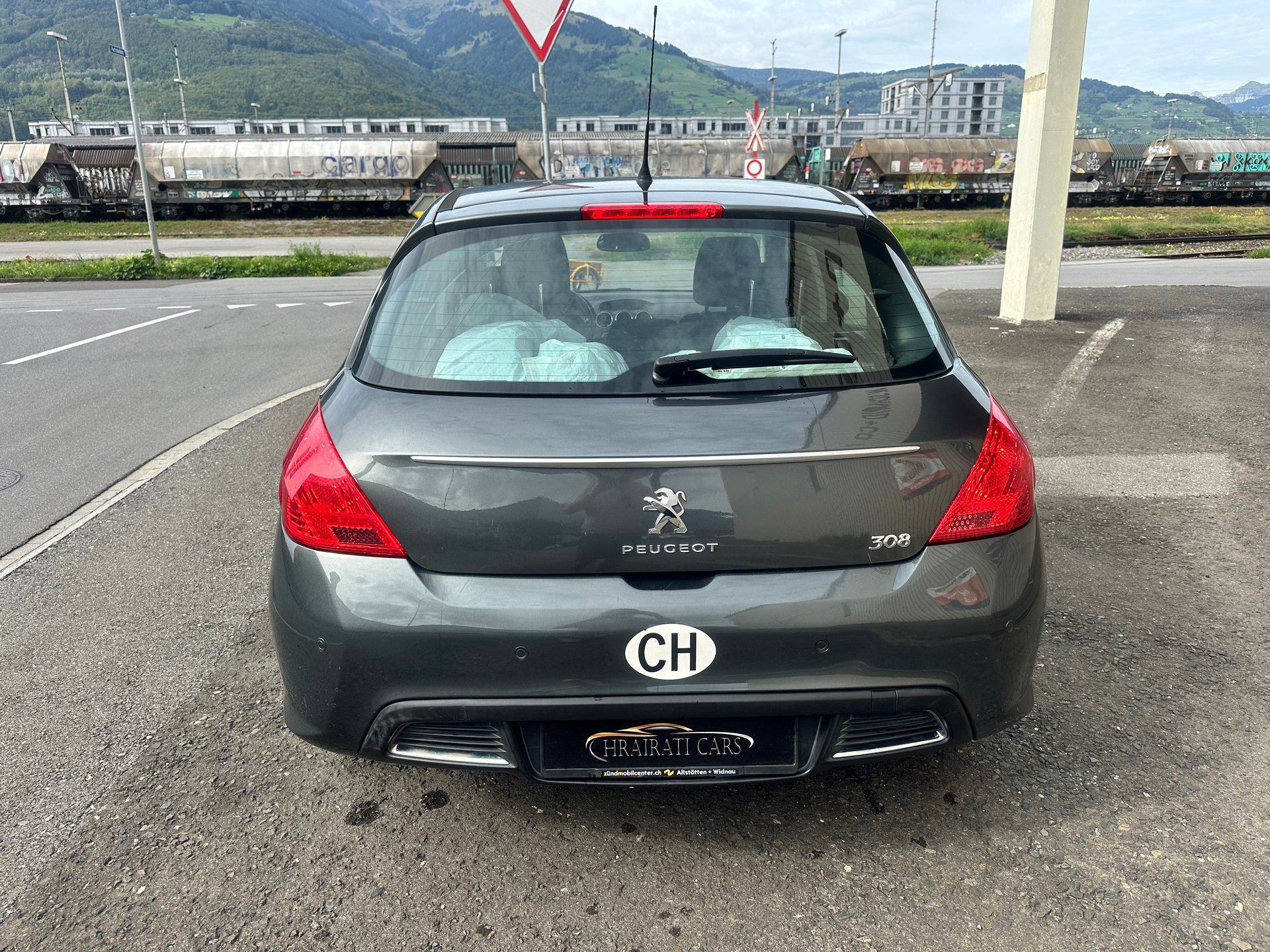PEUGEOT 308 1.6 16V Turbo Allure-image-5