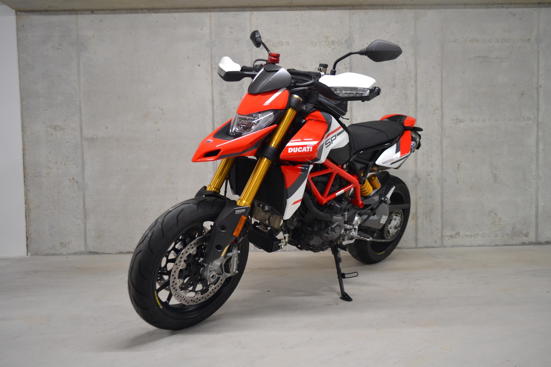 DUCATI Hypermotard 950 SP-showroom-element-2