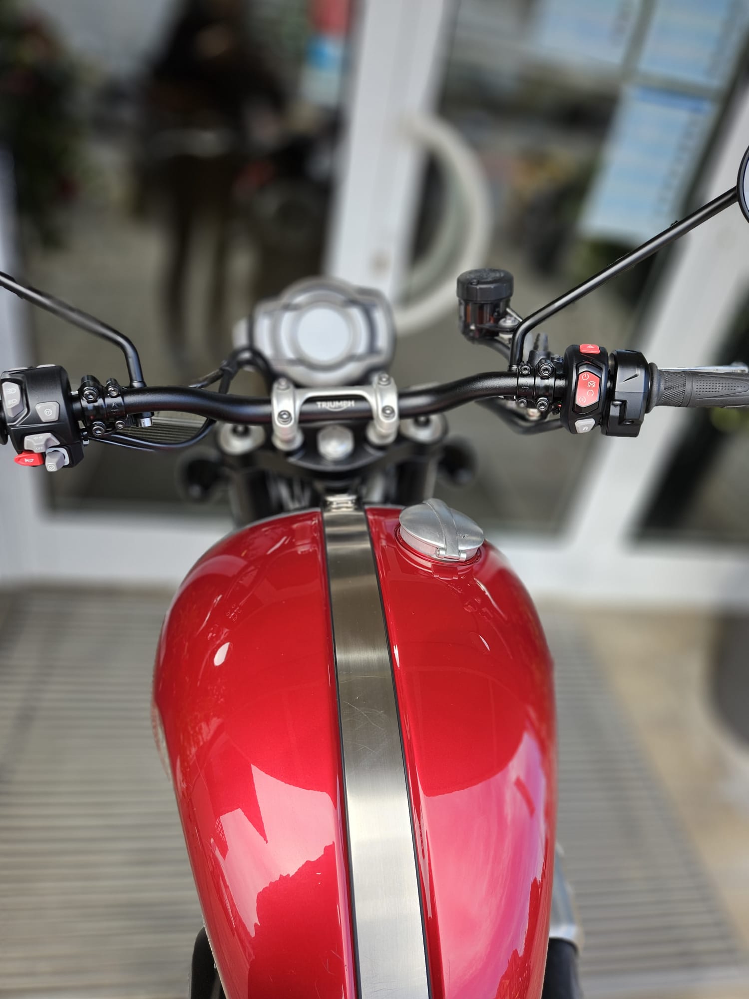 TRIUMPH Scrambler 1200 XC Gold Line-image-9