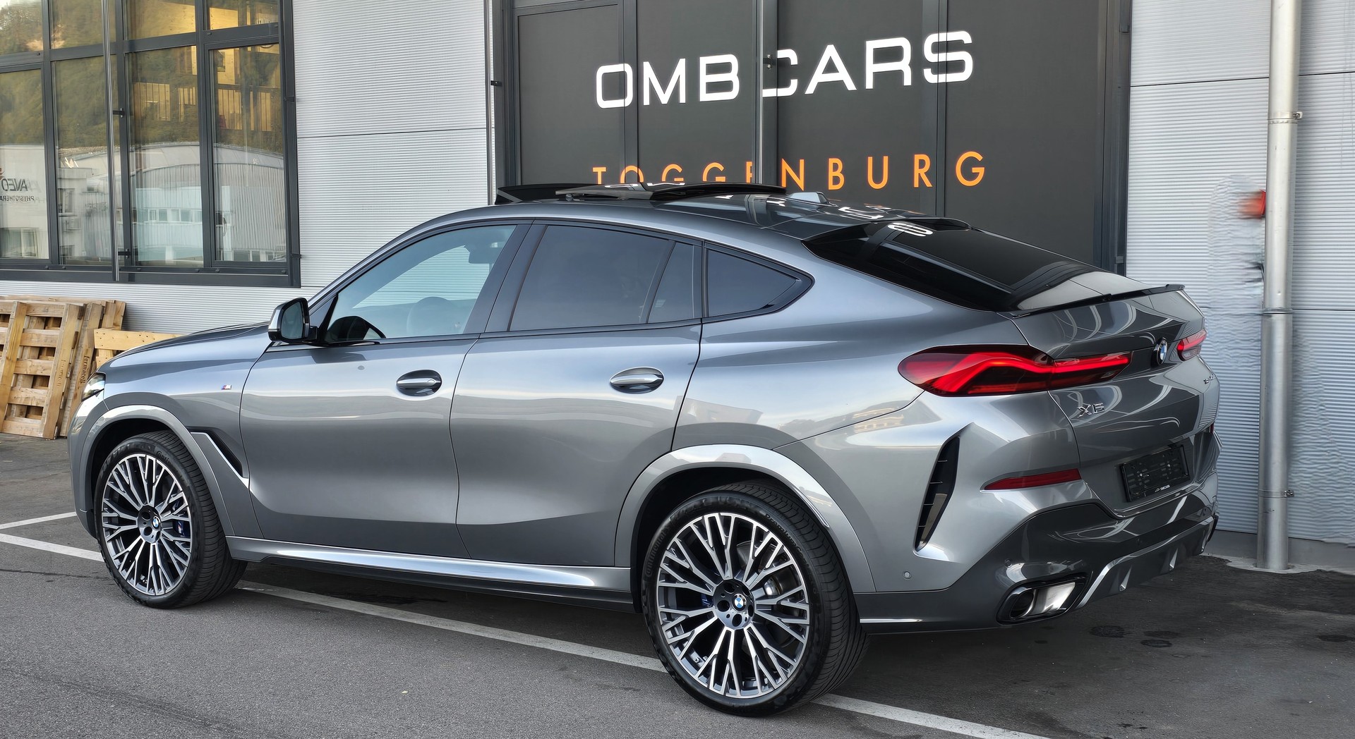 BMW X6 xDrive 48V 40d M Sport Pro Steptronic-image-3