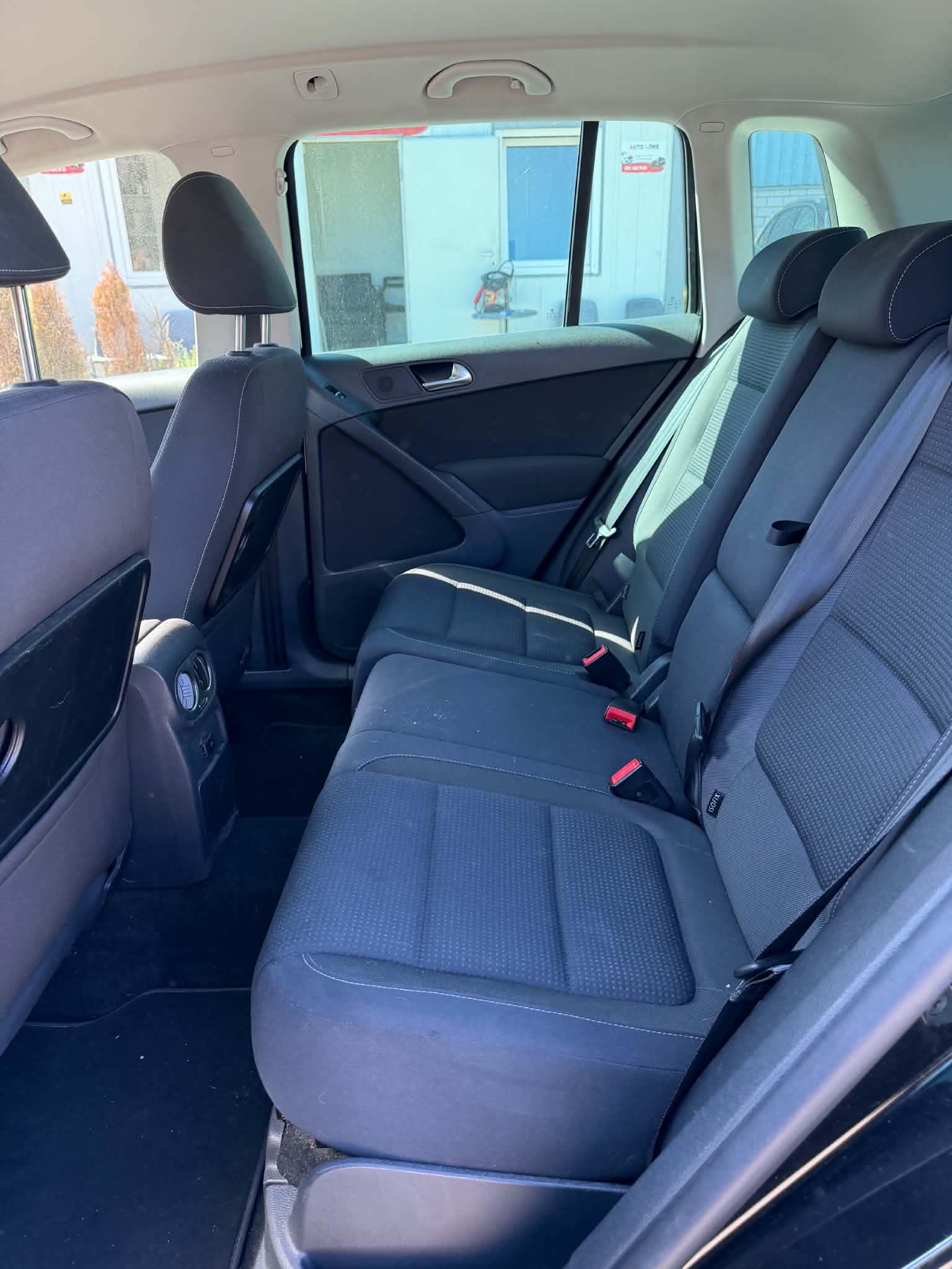 VW Tiguan 2.0 TDI Trend&Fun Tiptronic-image-11