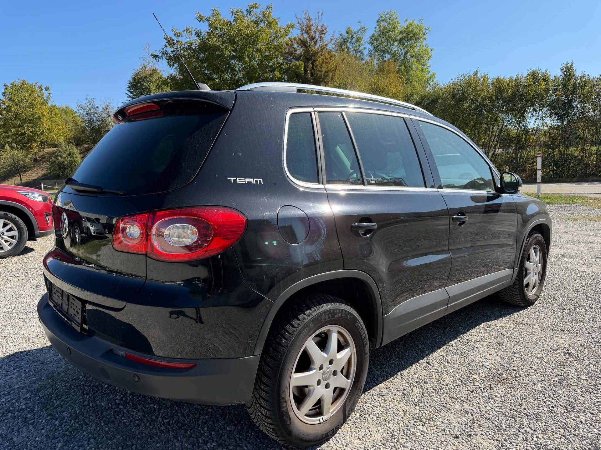 VW Tiguan 2.0 TDI Trend&Fun Tiptronic-image-4
