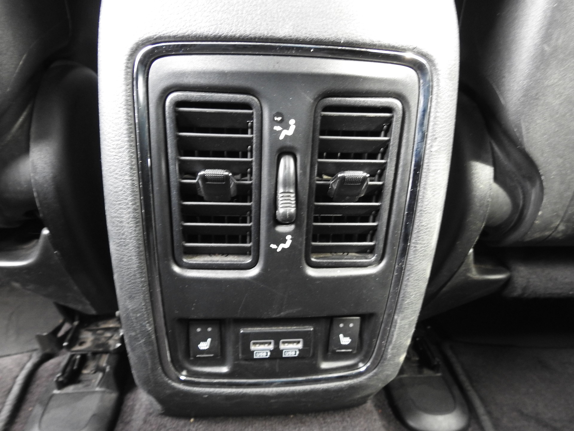 JEEP Grand Cherokee 3.0 CRD Overland Automatic-image-18