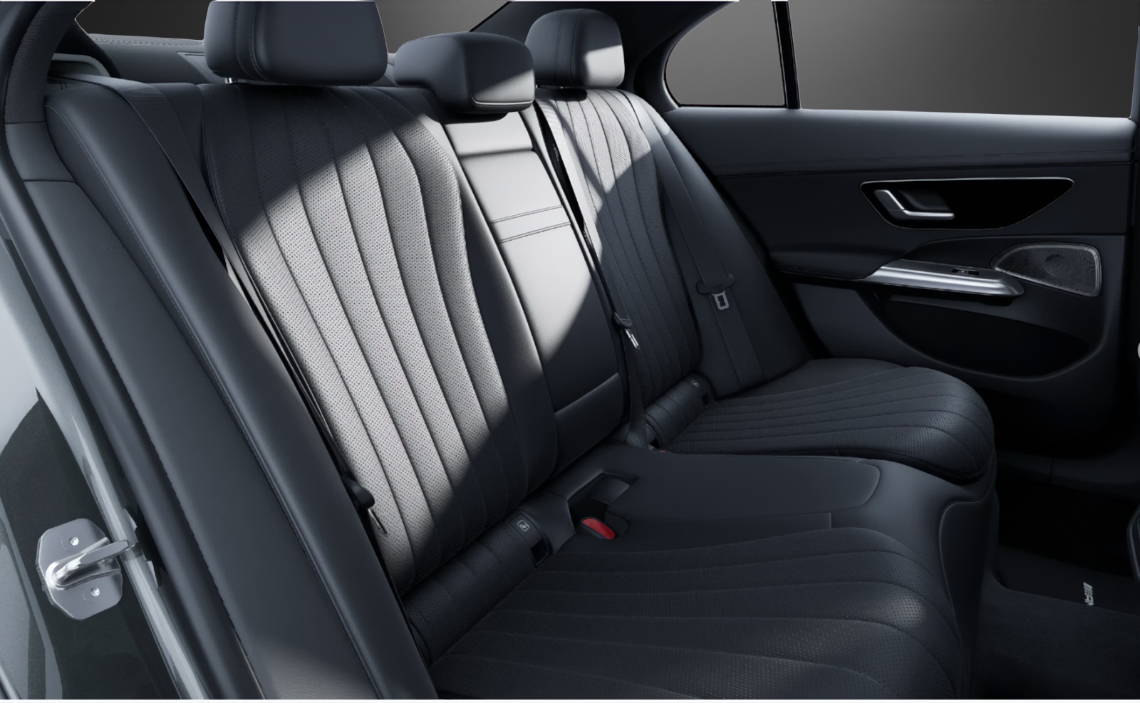 MERCEDES-BENZ E 220 d 4Matic 9G-Tronic-image-9