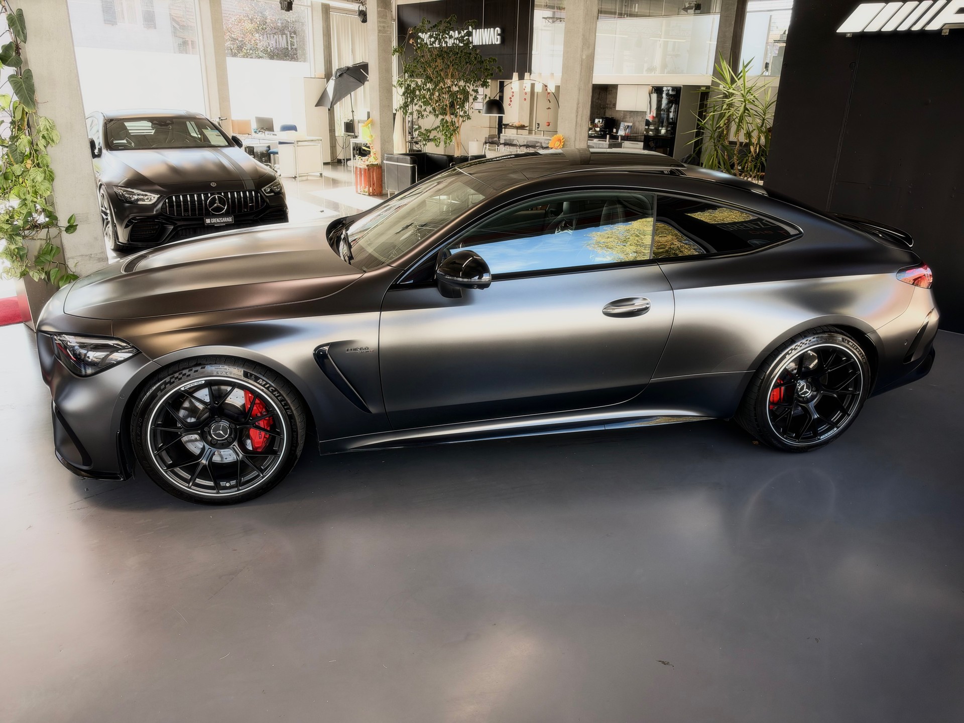 MERCEDES-BENZ CLE 53 Coupé AMG 4Matic+ 9G-Tronic-image-2