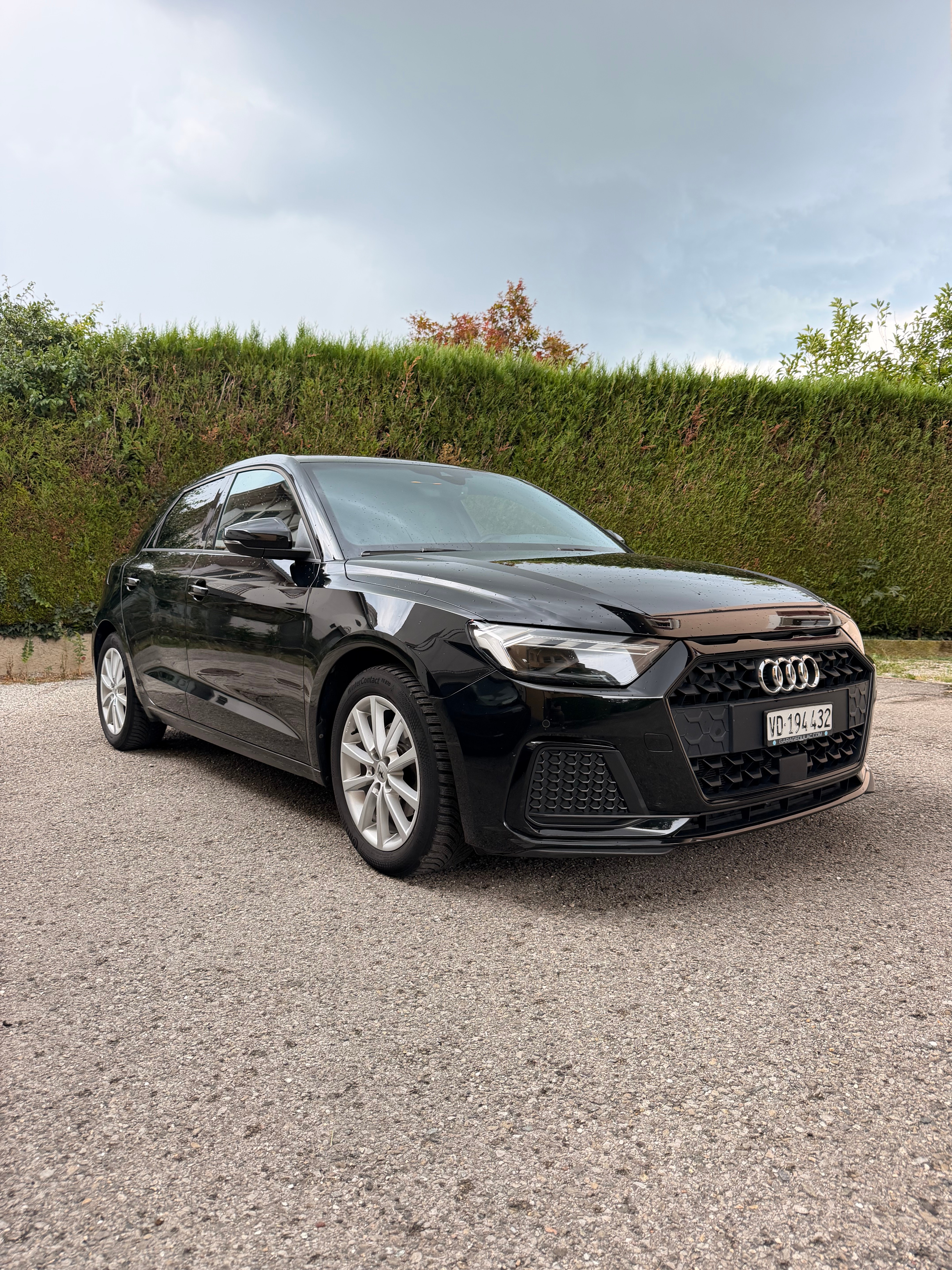 Car photo