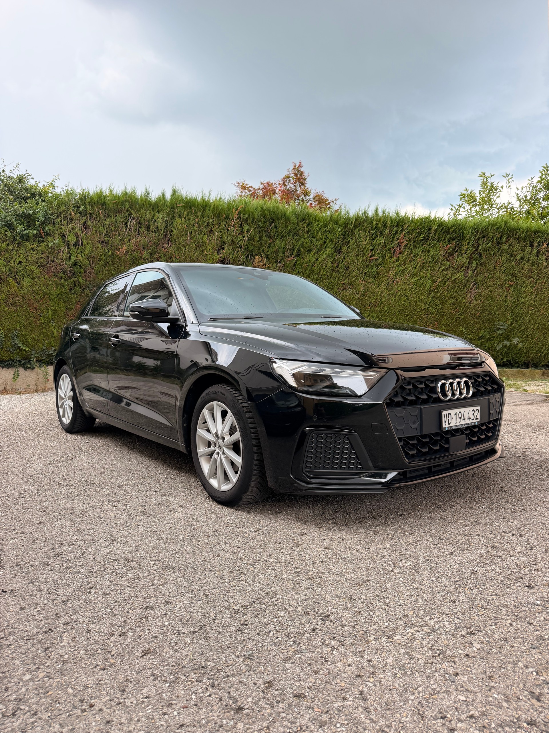 AUDI 1.0 30 TFSI Advanced Attraction S-Tronic-image-0