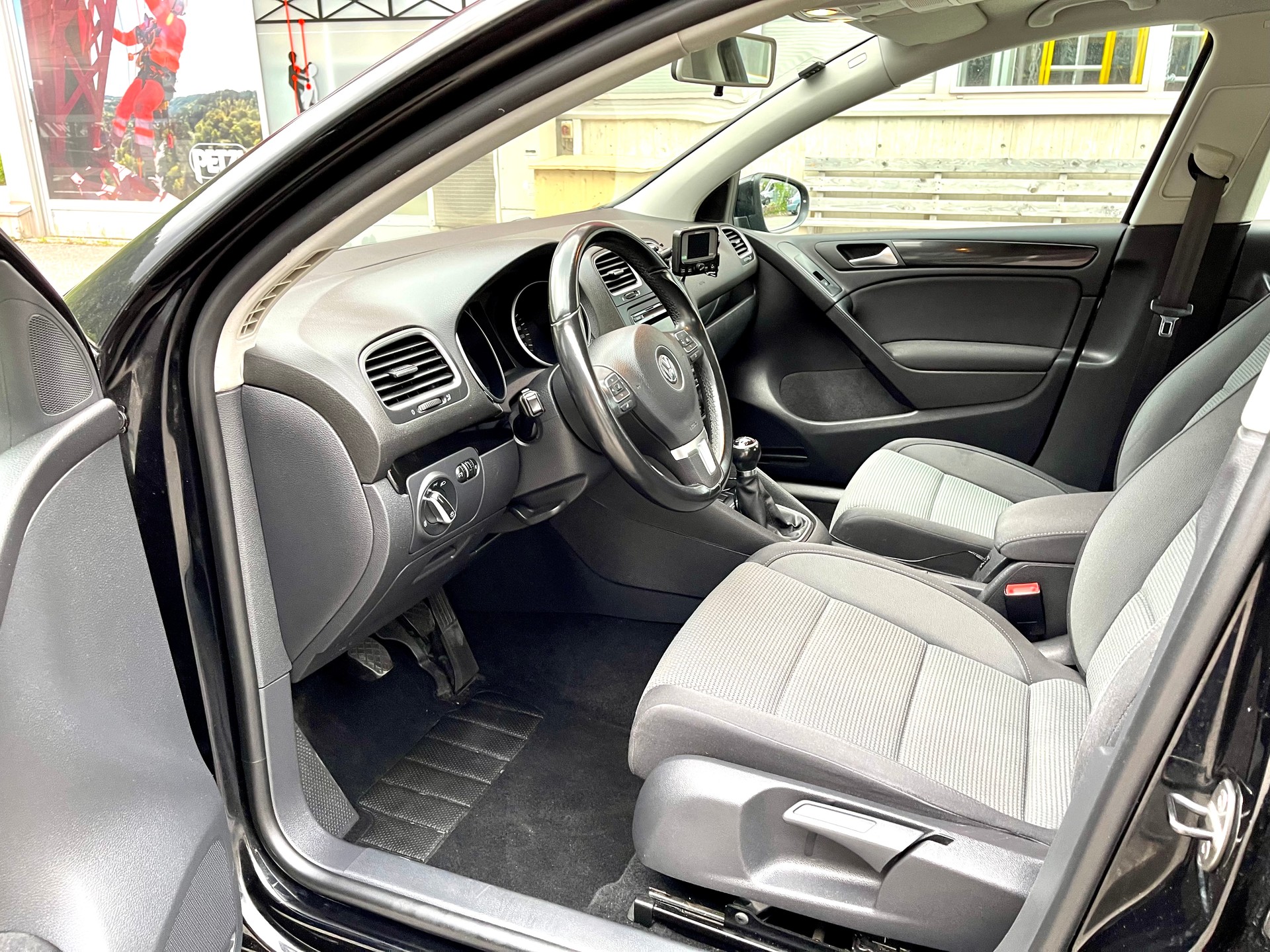 VW Golf 1.6 TDI Comfortline-image-26