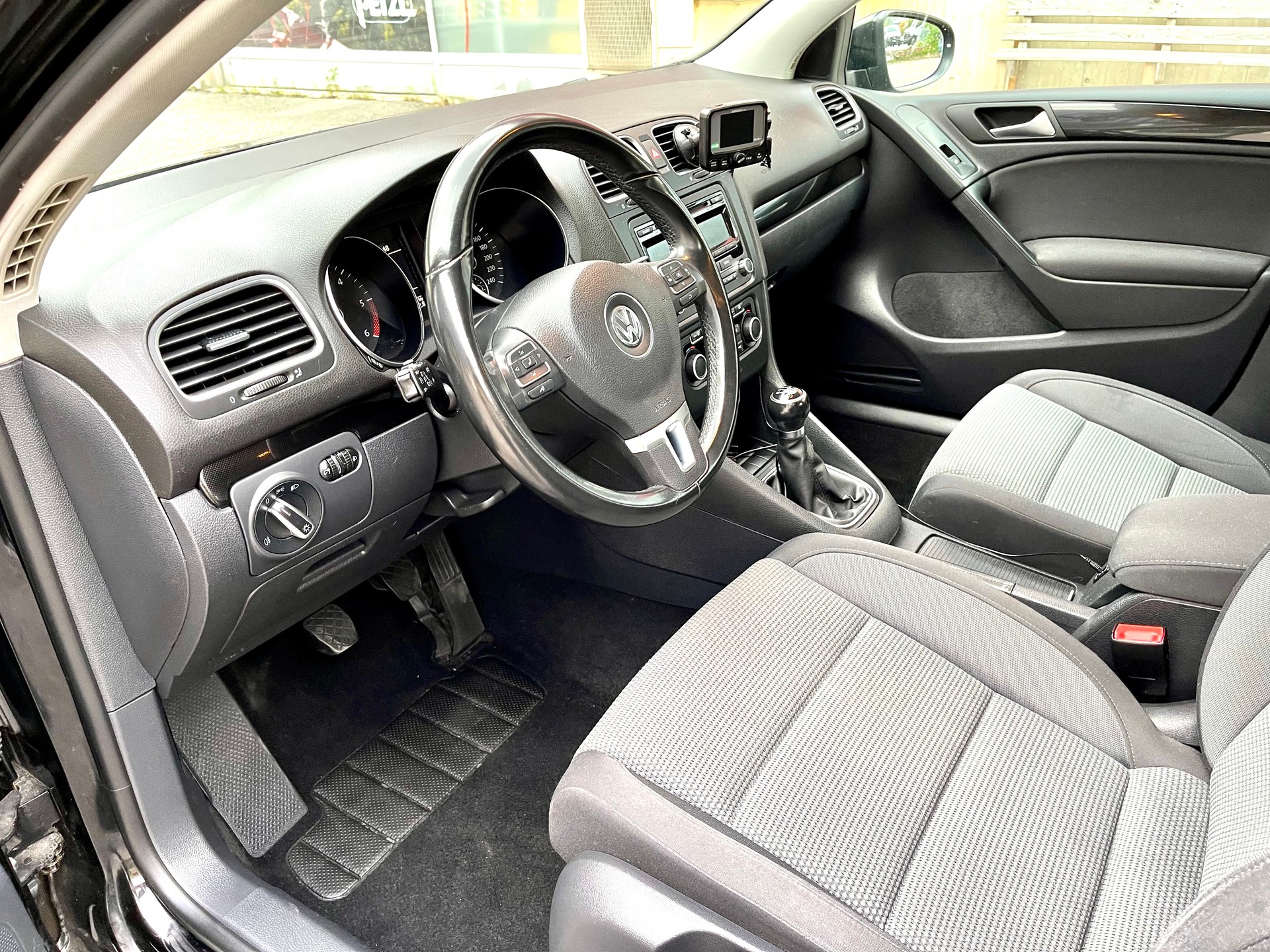 VW Golf 1.6 TDI Comfortline-image-11