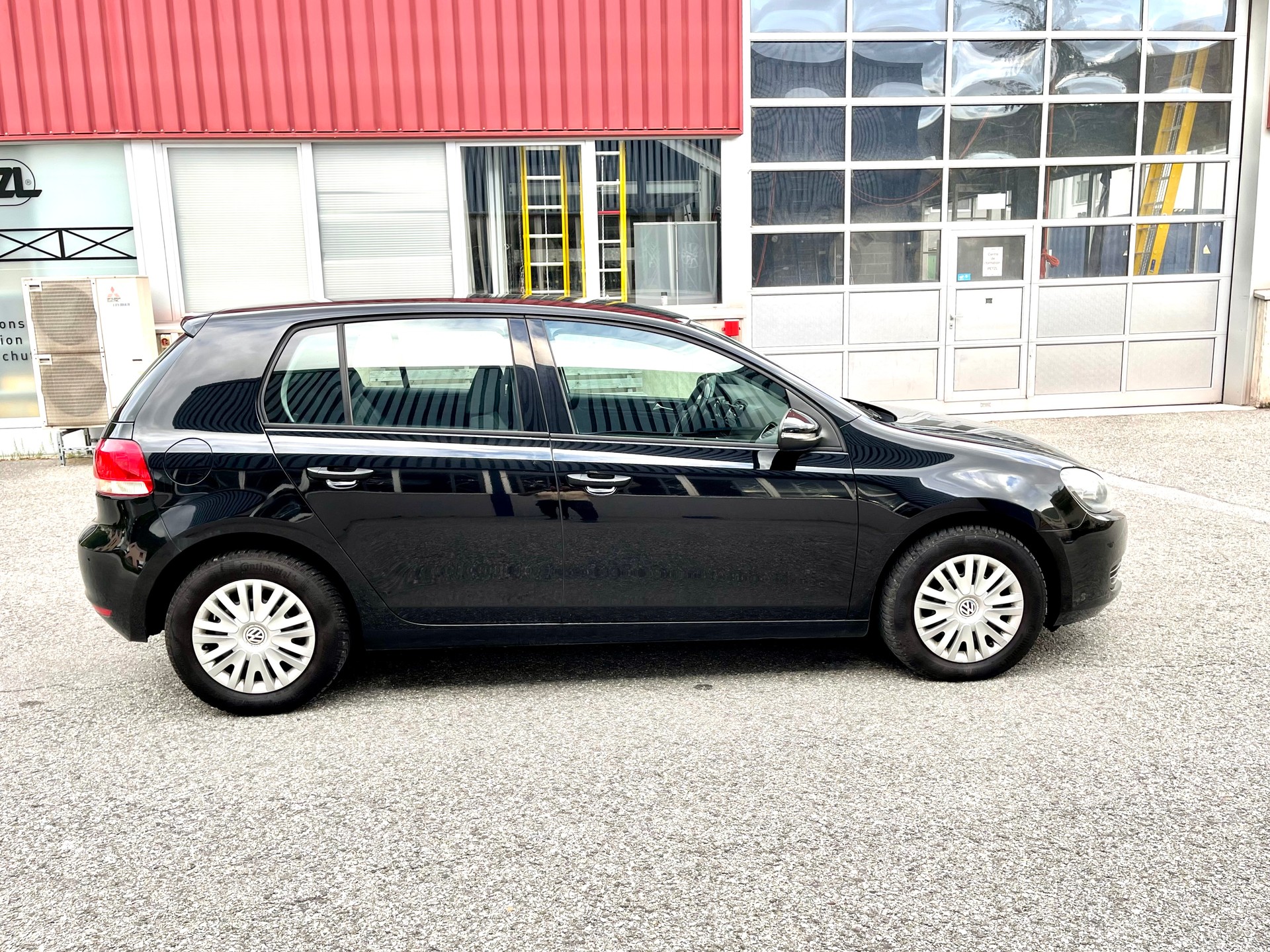 VW Golf 1.6 TDI Comfortline-image-27