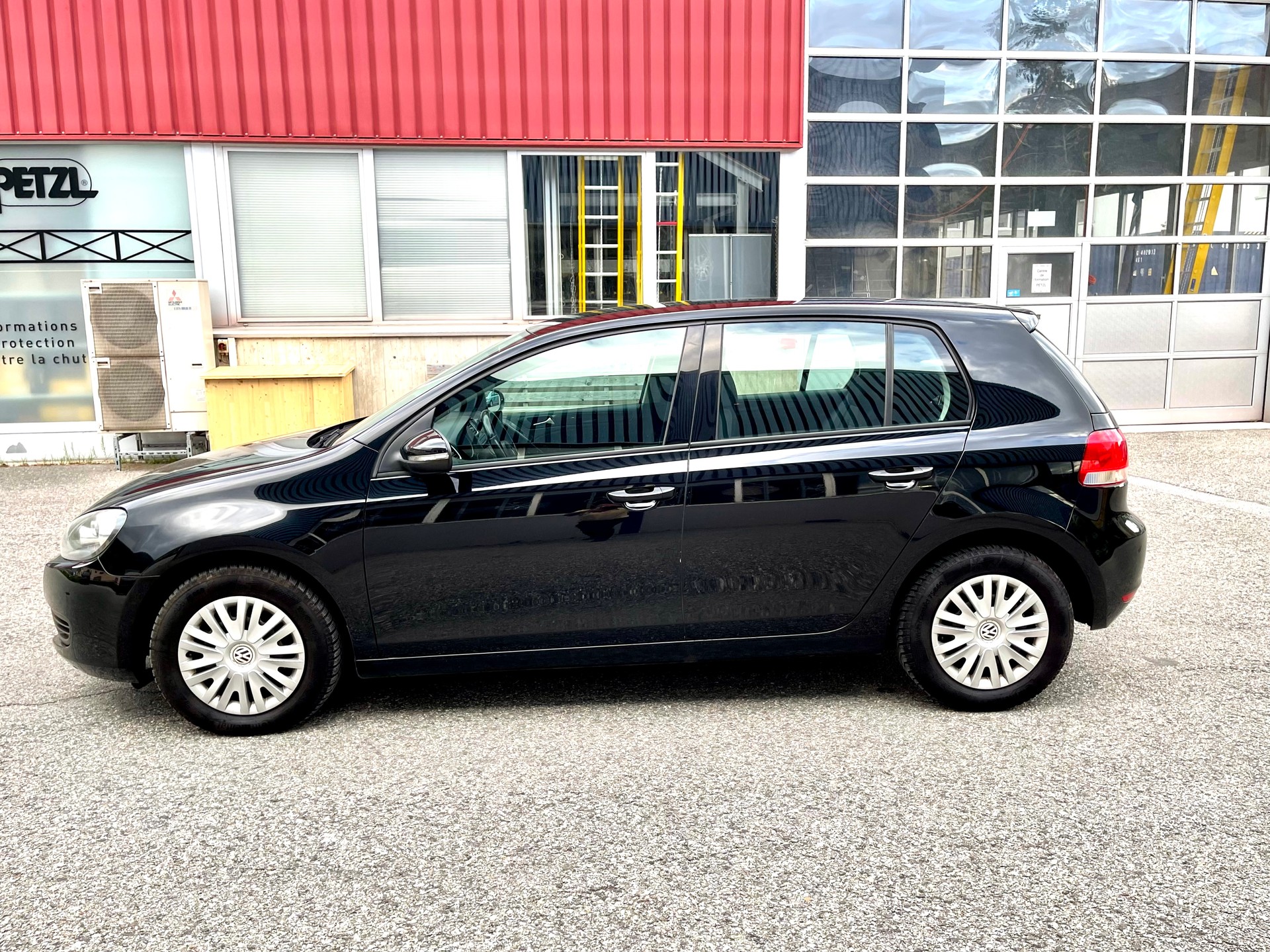 VW Golf 1.6 TDI Comfortline-image-10