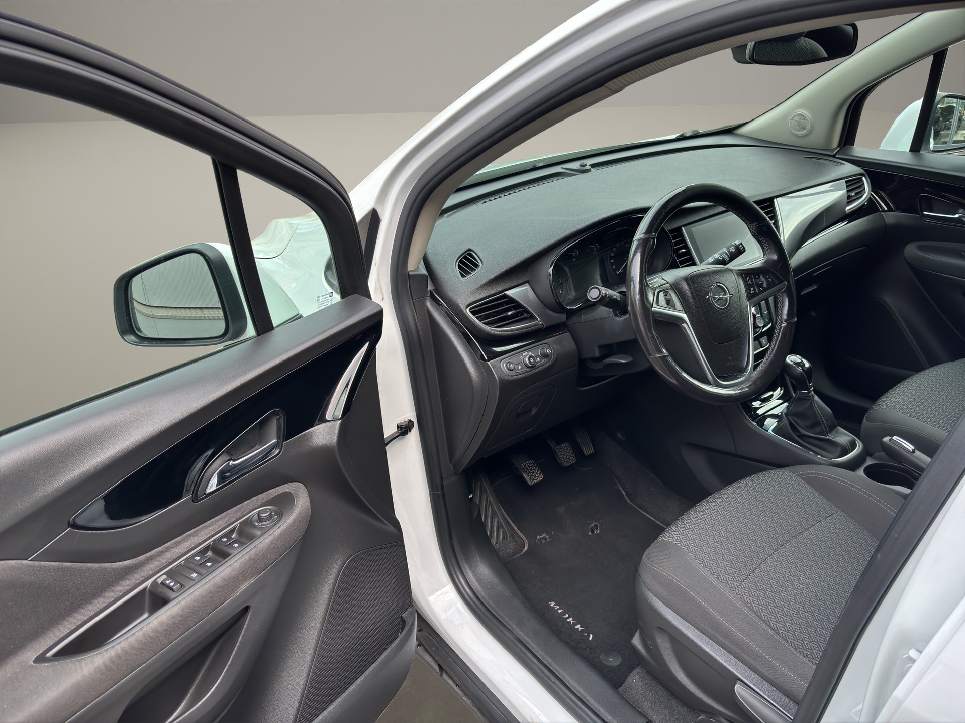 OPEL Mokka 1.6 CDTi Enjoy 2WD-image-17