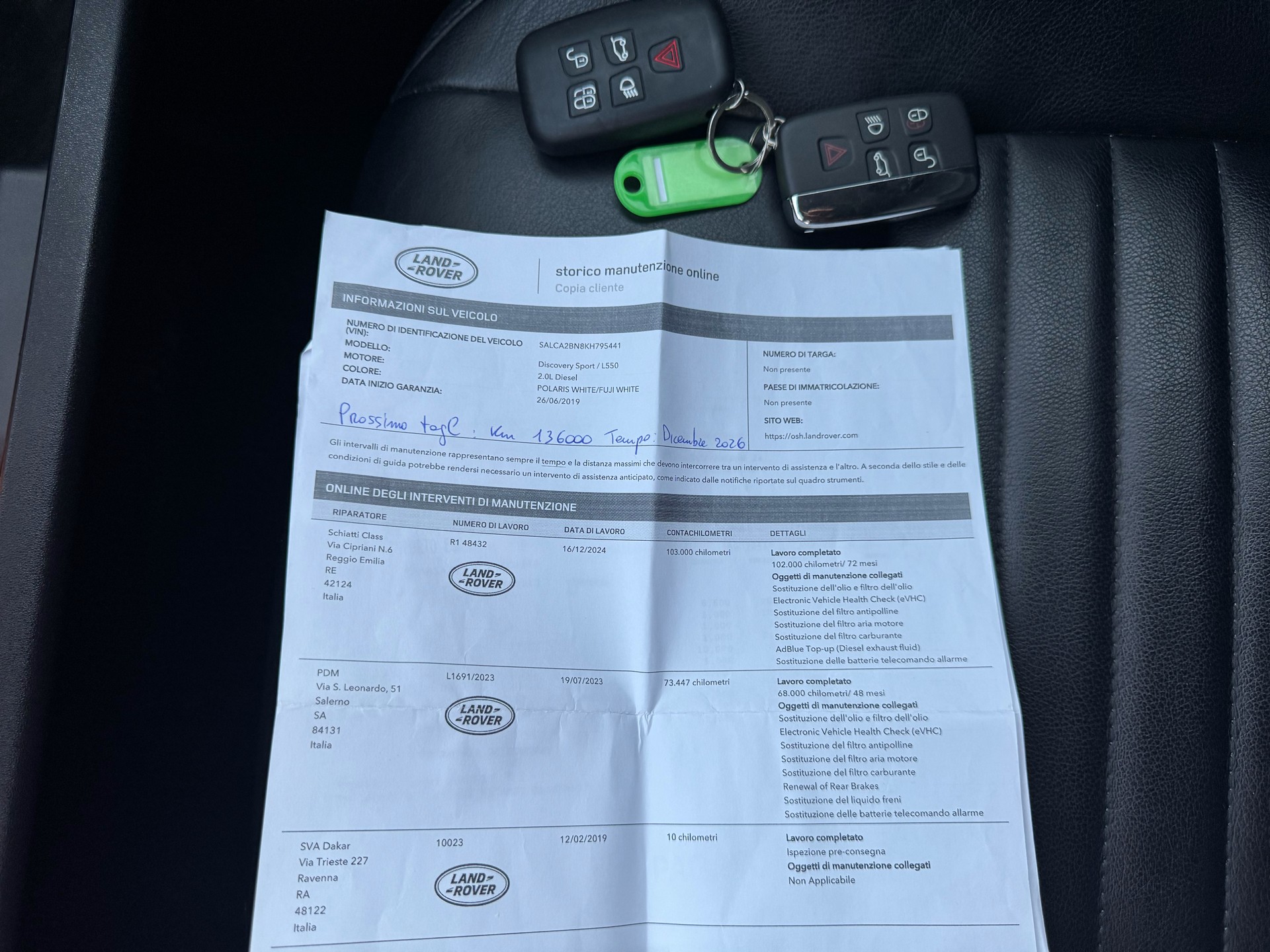 LAND ROVER Discovery Sport 2.0 TD4 HSE AT9-image-27