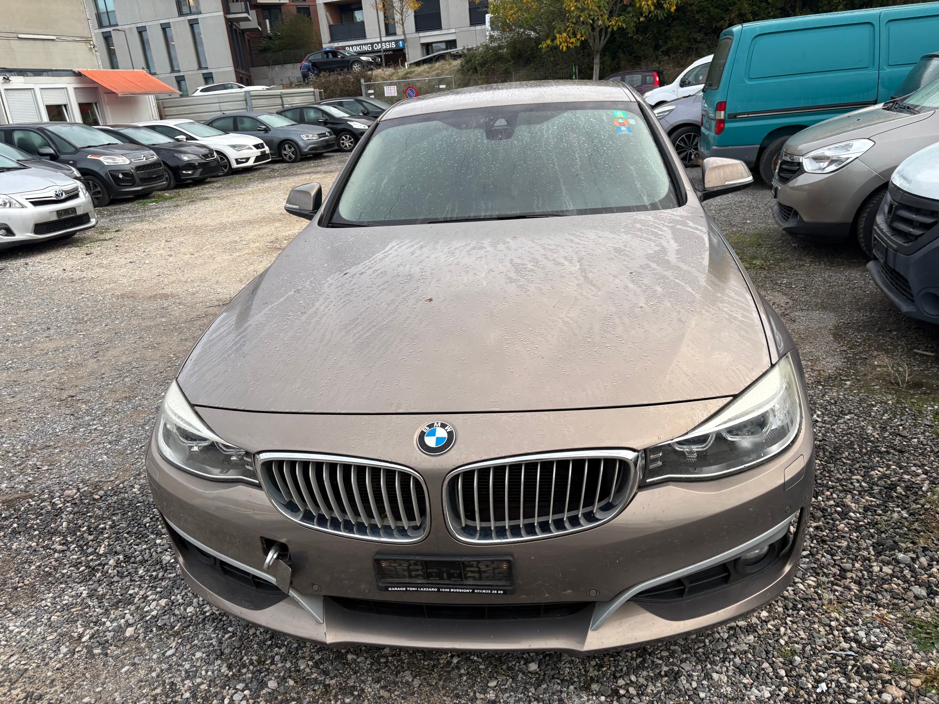 BMW 320d GT Luxury Line Steptronic-image-2