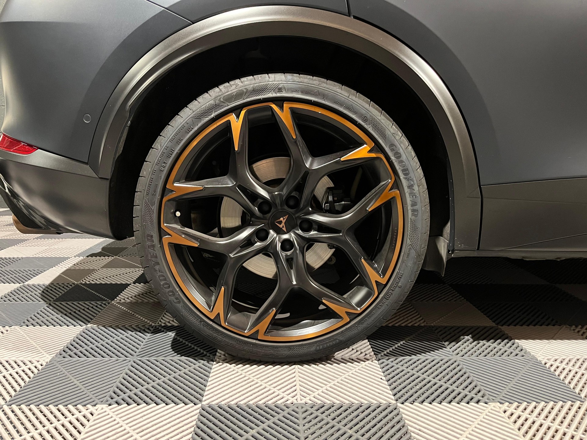 CUPRA Formentor 2.5TSI VZ5 390cv 4Drive DSG-image-20