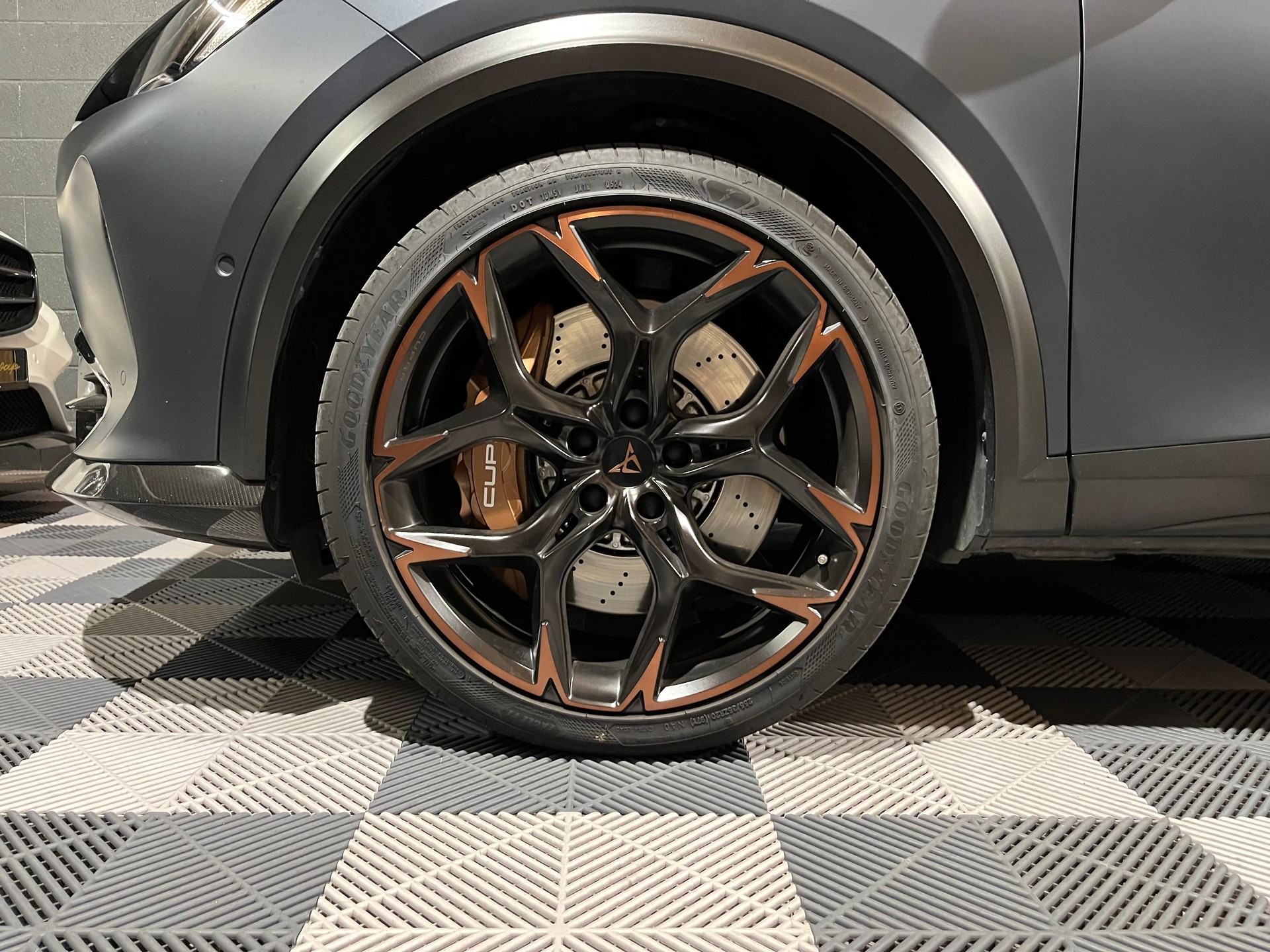 CUPRA Formentor 2.5TSI VZ5 390cv 4Drive DSG-image-21