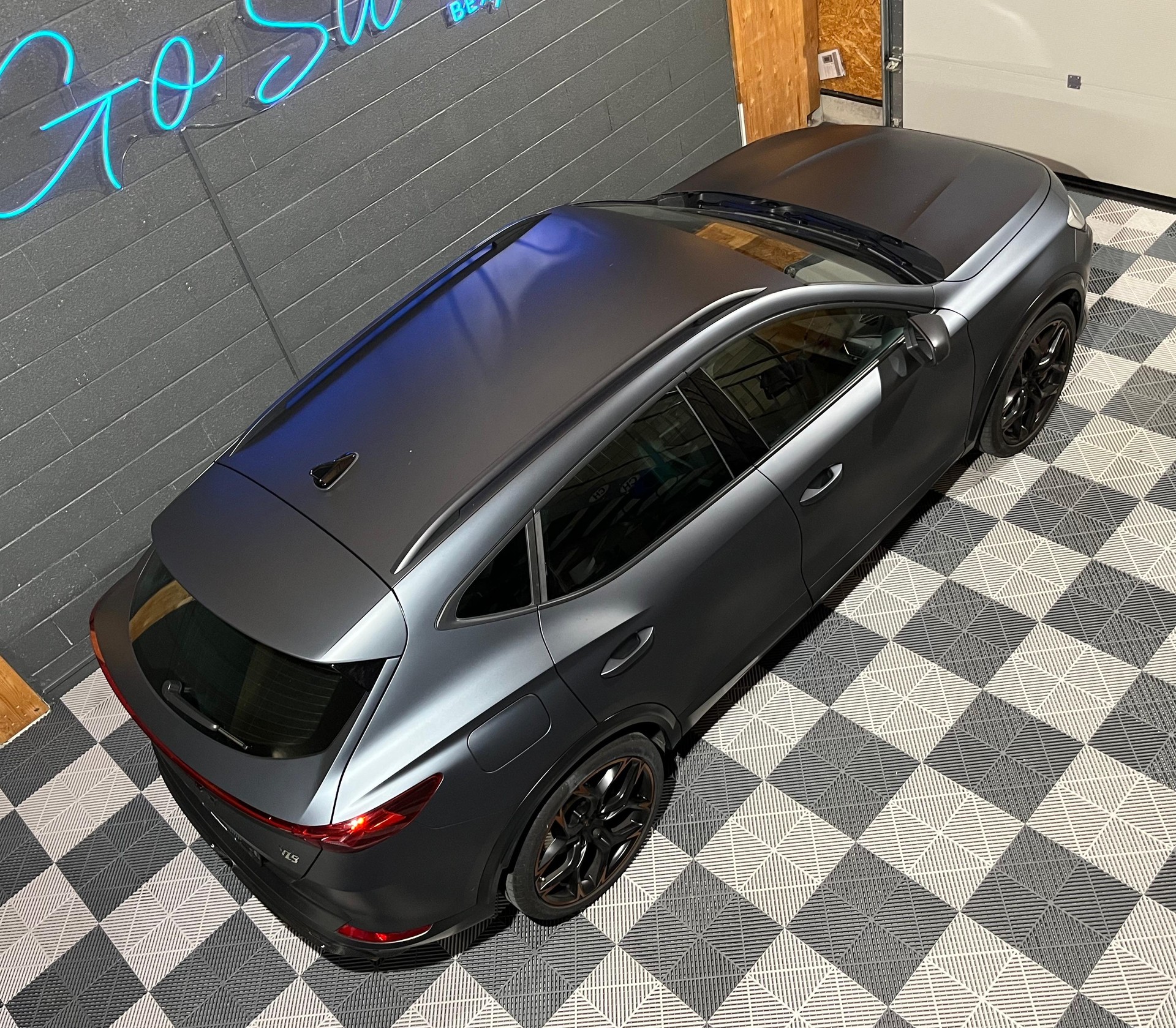 CUPRA Formentor 2.5TSI VZ5 390cv 4Drive DSG-image-2