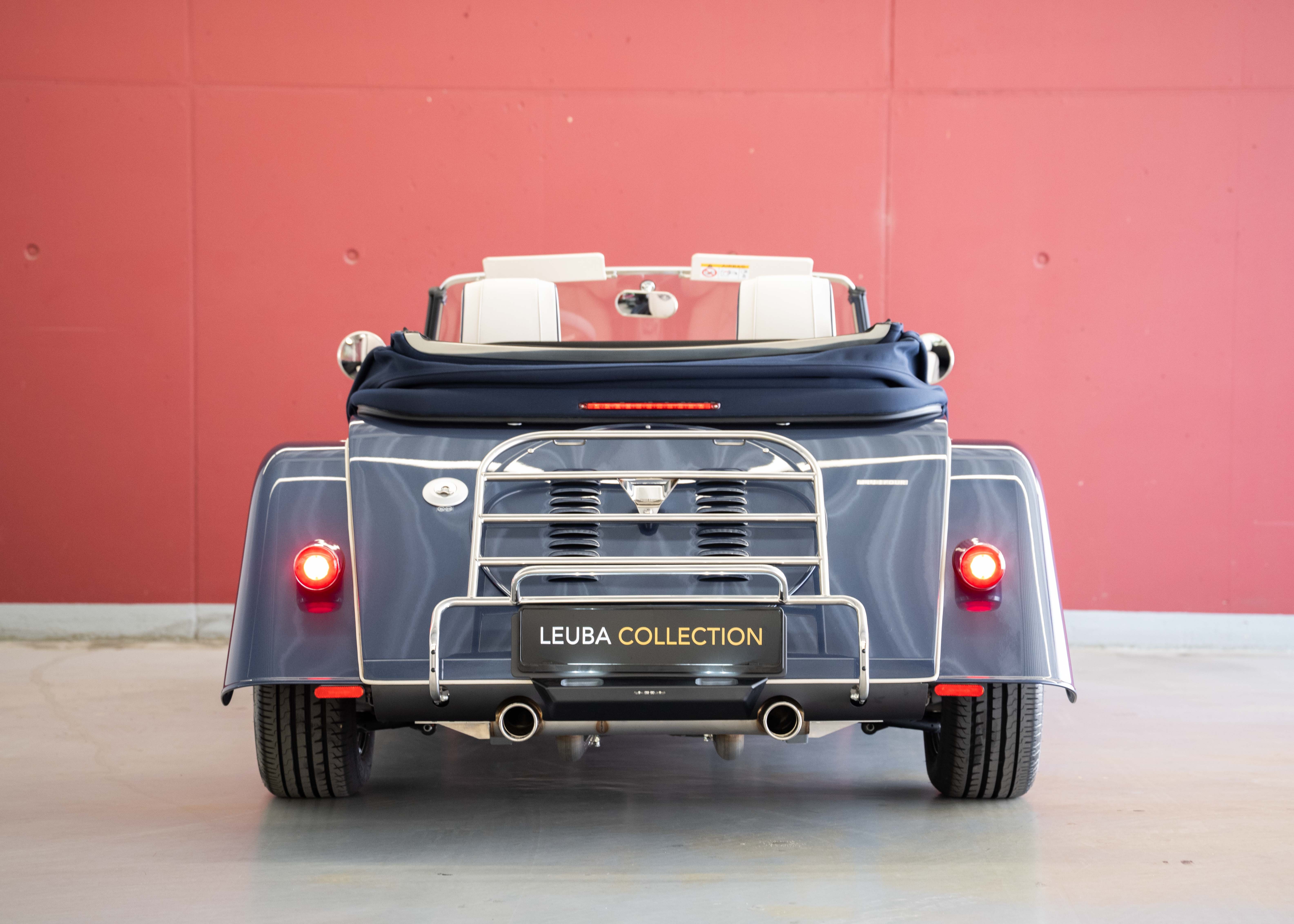 Image MORGAN 4-4 Plus Four 2.0 Automatic Bespoke (Swiss new car, 1 of 1 configuration, Prussian Blue Porsche metallic, 48-month warranty)