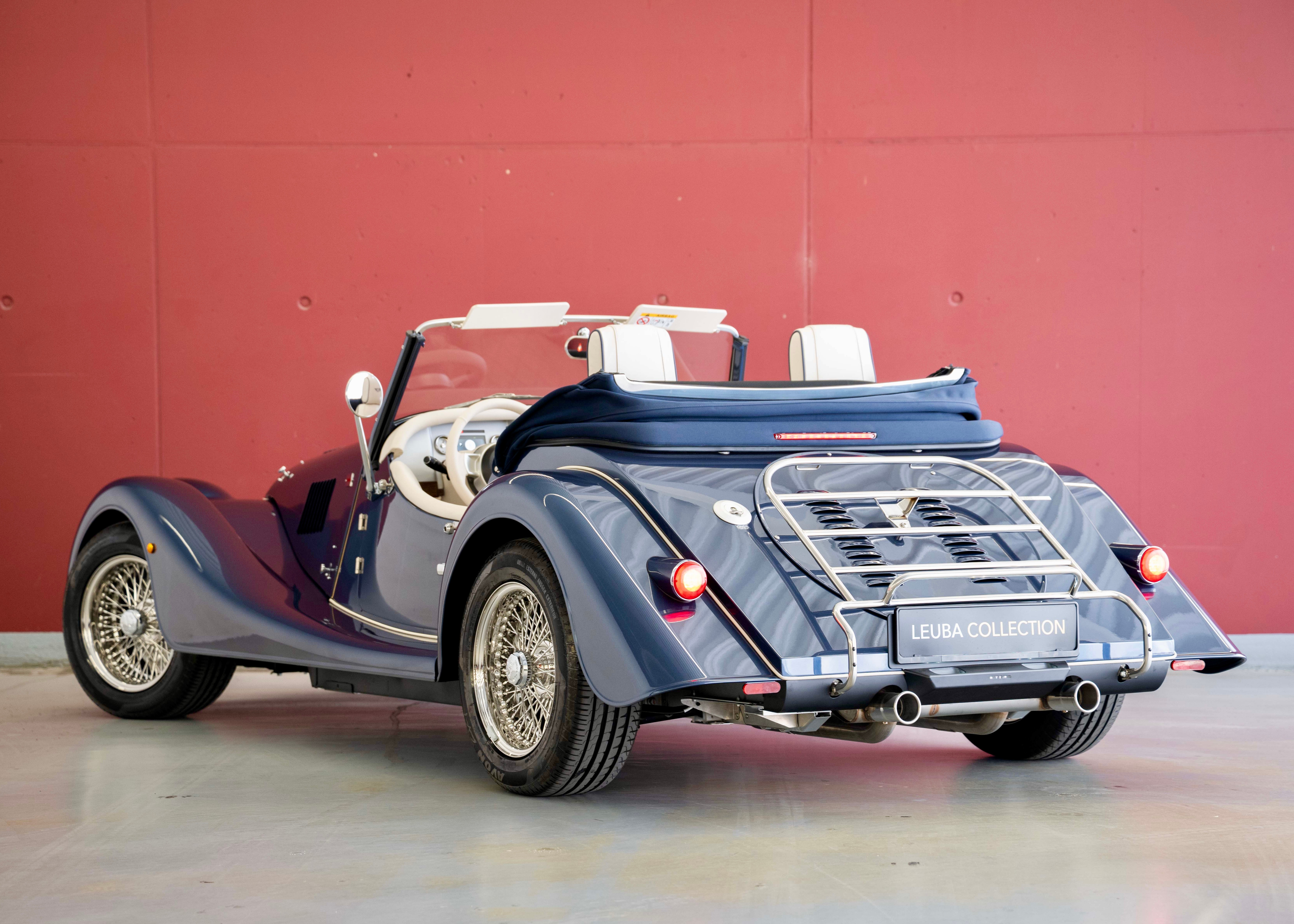 Image MORGAN 4-4 Plus Four 2.0 Automatic Bespoke (Swiss new car, 1 of 1 configuration, Prussian Blue Porsche metallic, 48-month warranty)