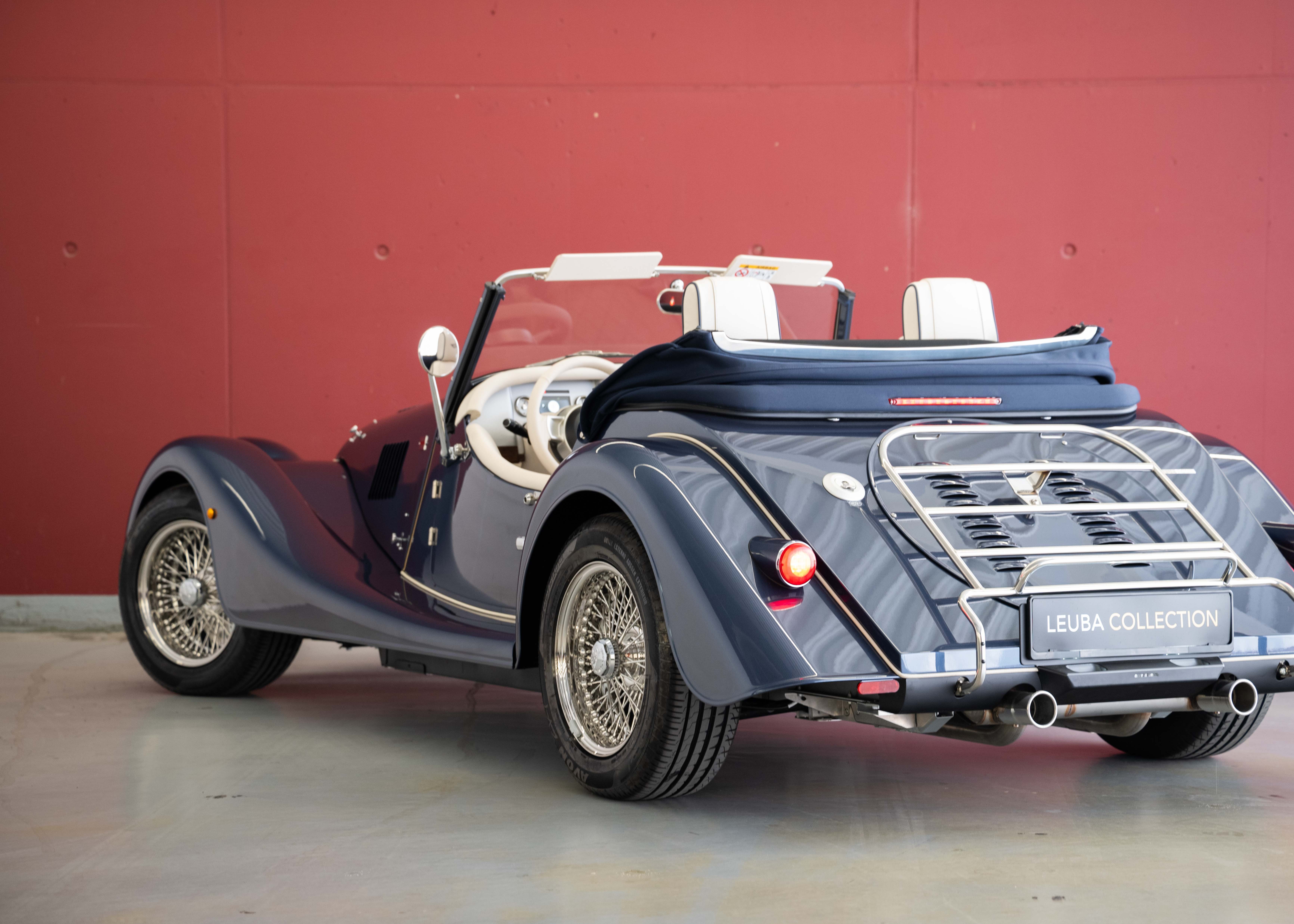 Image MORGAN 4-4 Plus Four 2.0 Automatic Bespoke (Swiss new car, 1 of 1 configuration, Prussian Blue Porsche metallic, 48-month warranty)