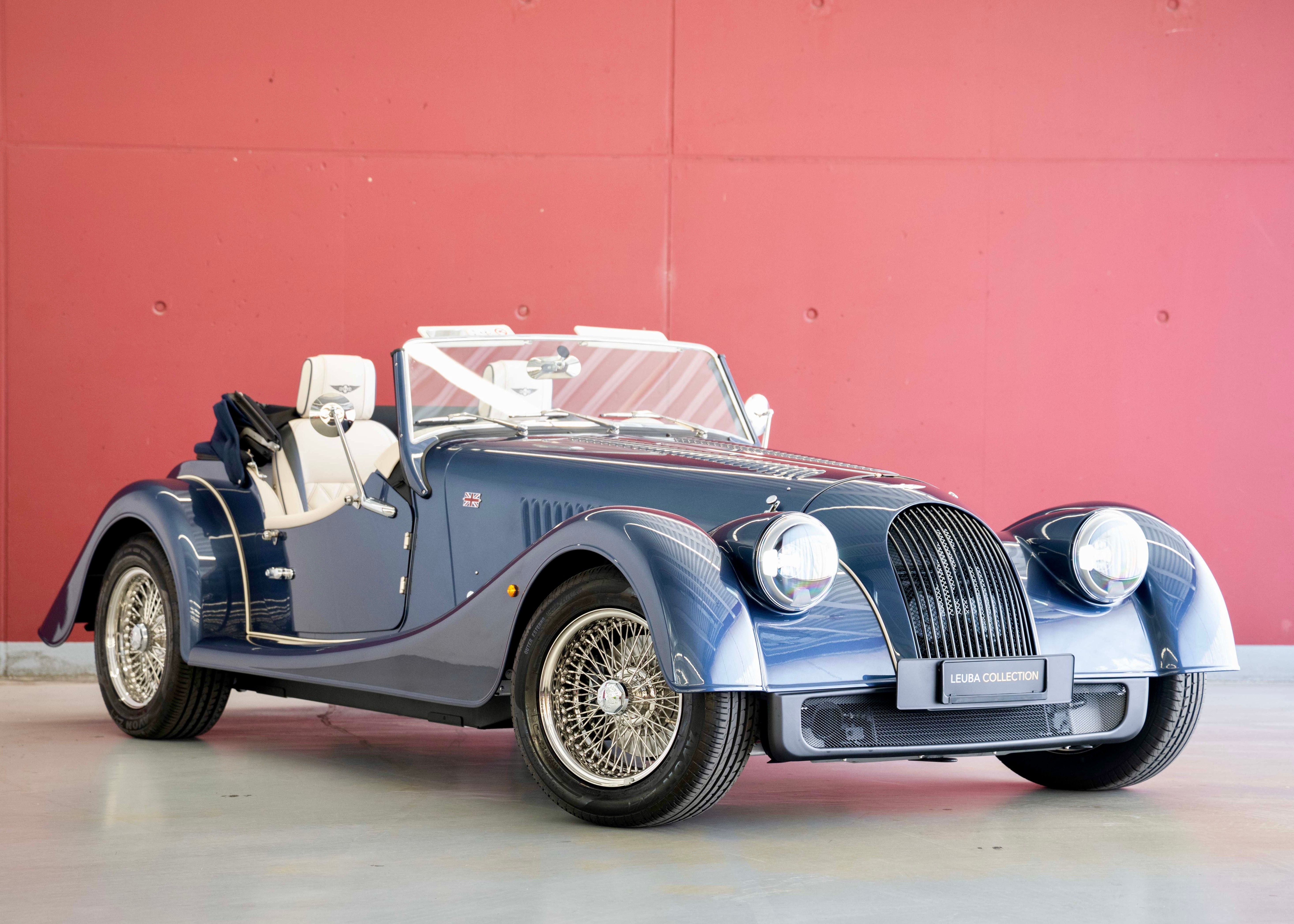 Photo MORGAN 4-4 Plus Four 2.0 Automatic Bespoke (Swiss new car, 1 of 1 configuration, Prussian Blue Porsche metallic, 48-month warranty)
