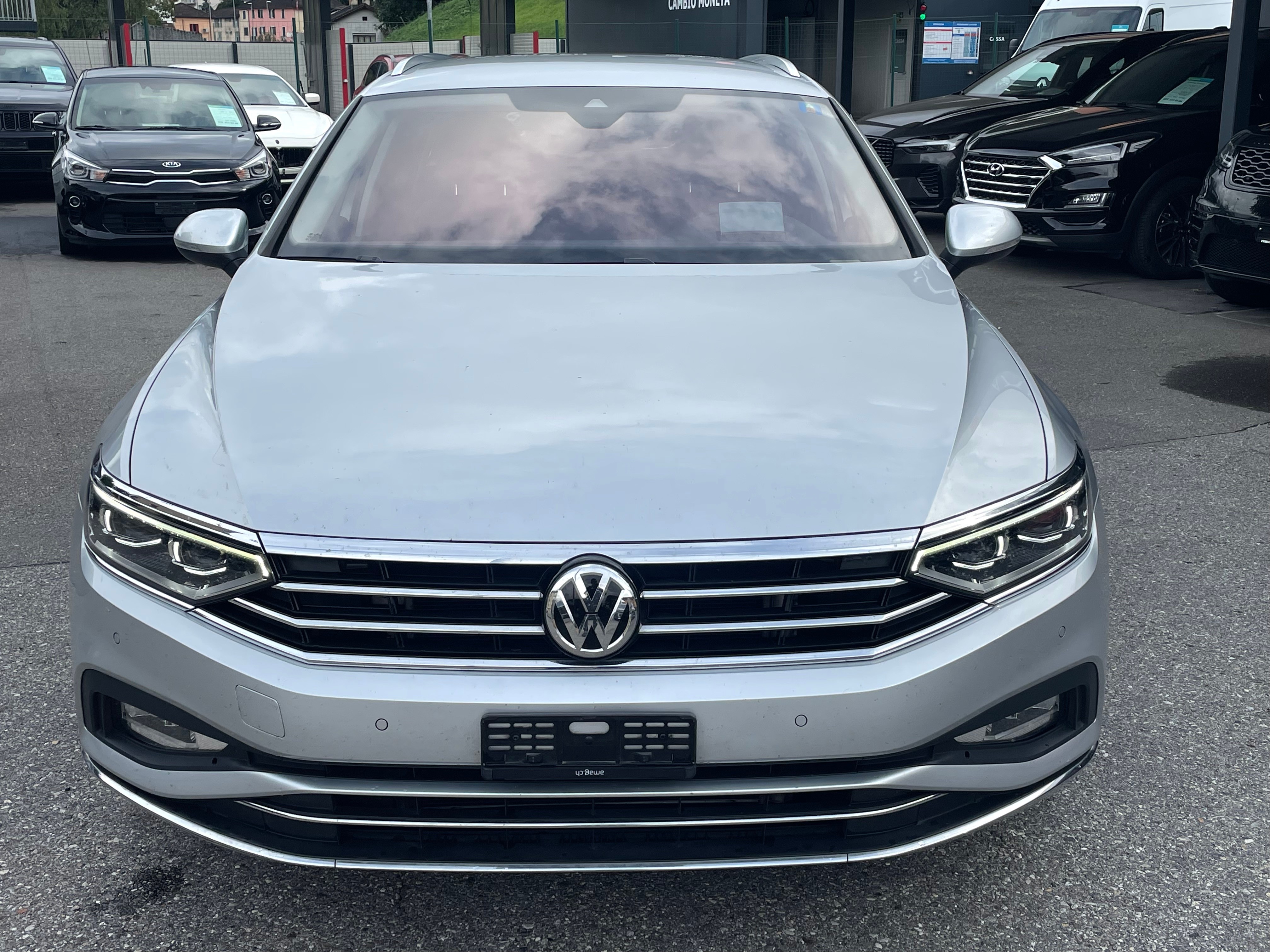 Car photo