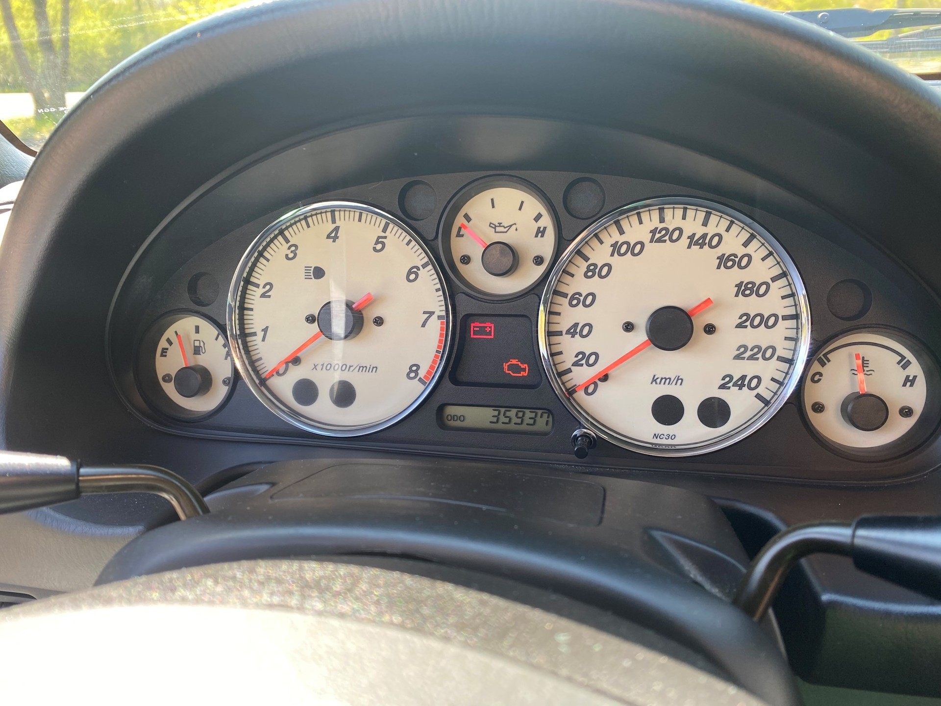 MAZDA MX-5 1.8i-16 GT Youngster-image-3