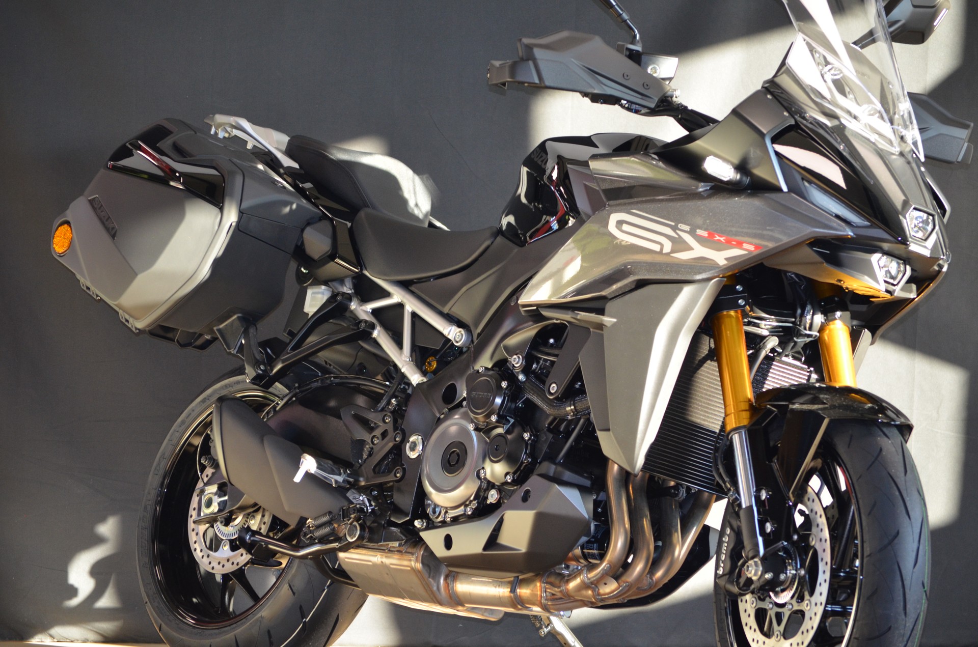 SUZUKI GSX-S 1000 GX TRAVEL MY24-image-8