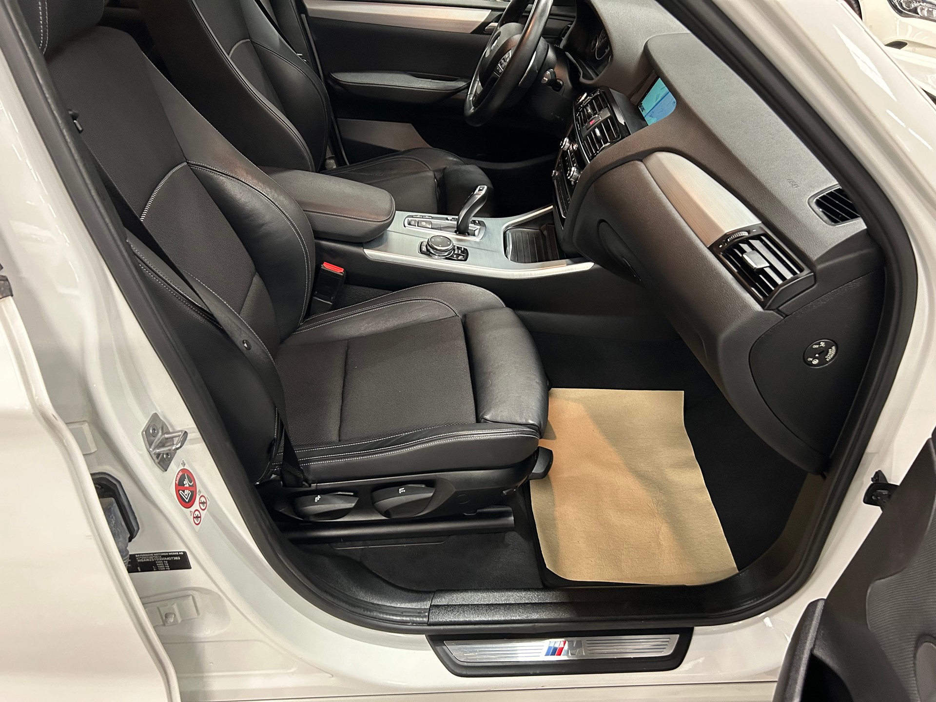 BMW X3 xDrive 20d Steptronic-image-13