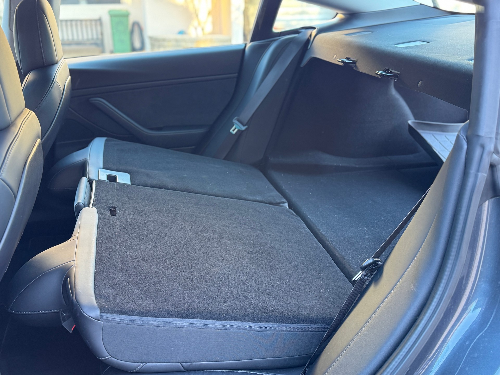 TESLA Model 3 Long Range Dual Motor AWD-image-17