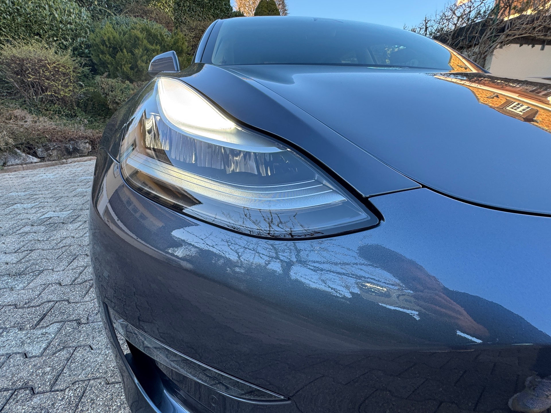 TESLA Model 3 Long Range Dual Motor AWD-image-9