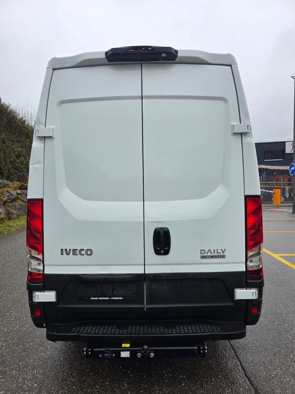 IVECO 35S14HA8V Fourgon 12m3 ou-image-5