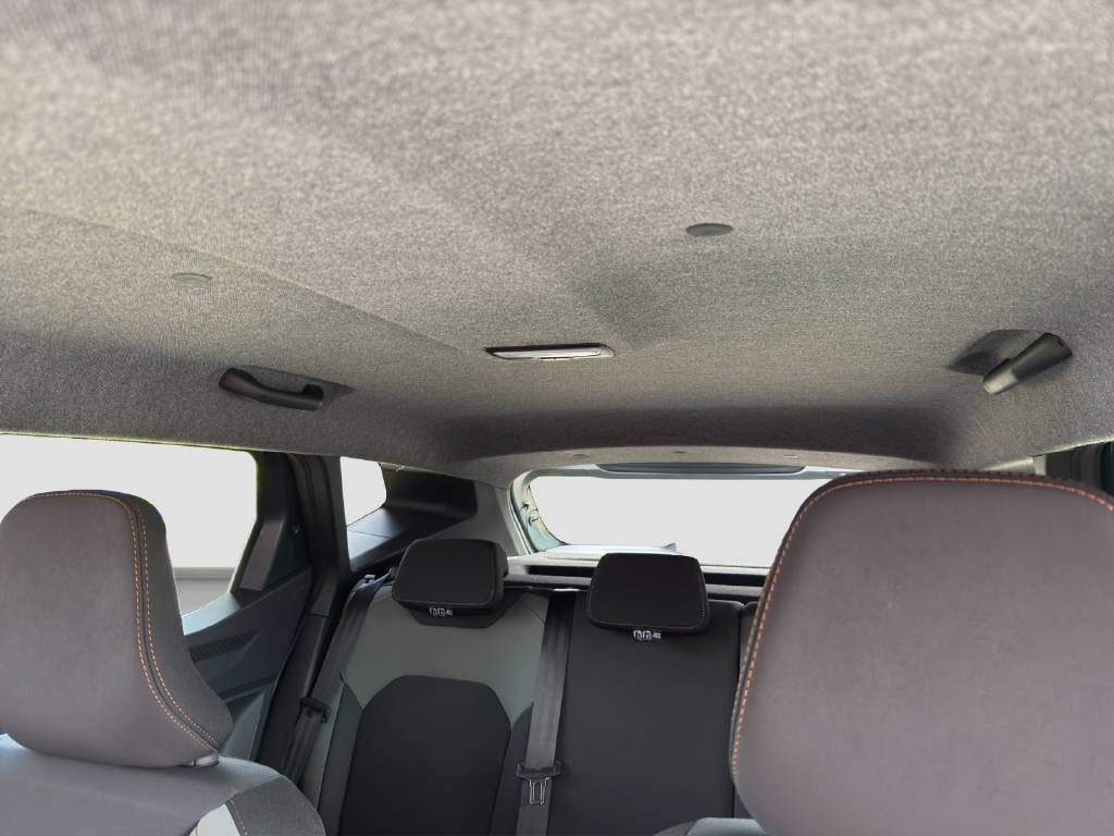 DACIA Duster 1.6 Hybrid Extreme-image-9