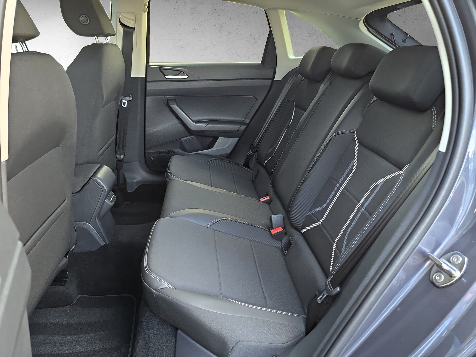 VW Taigo 1.5 TSI Style DSG-image-12