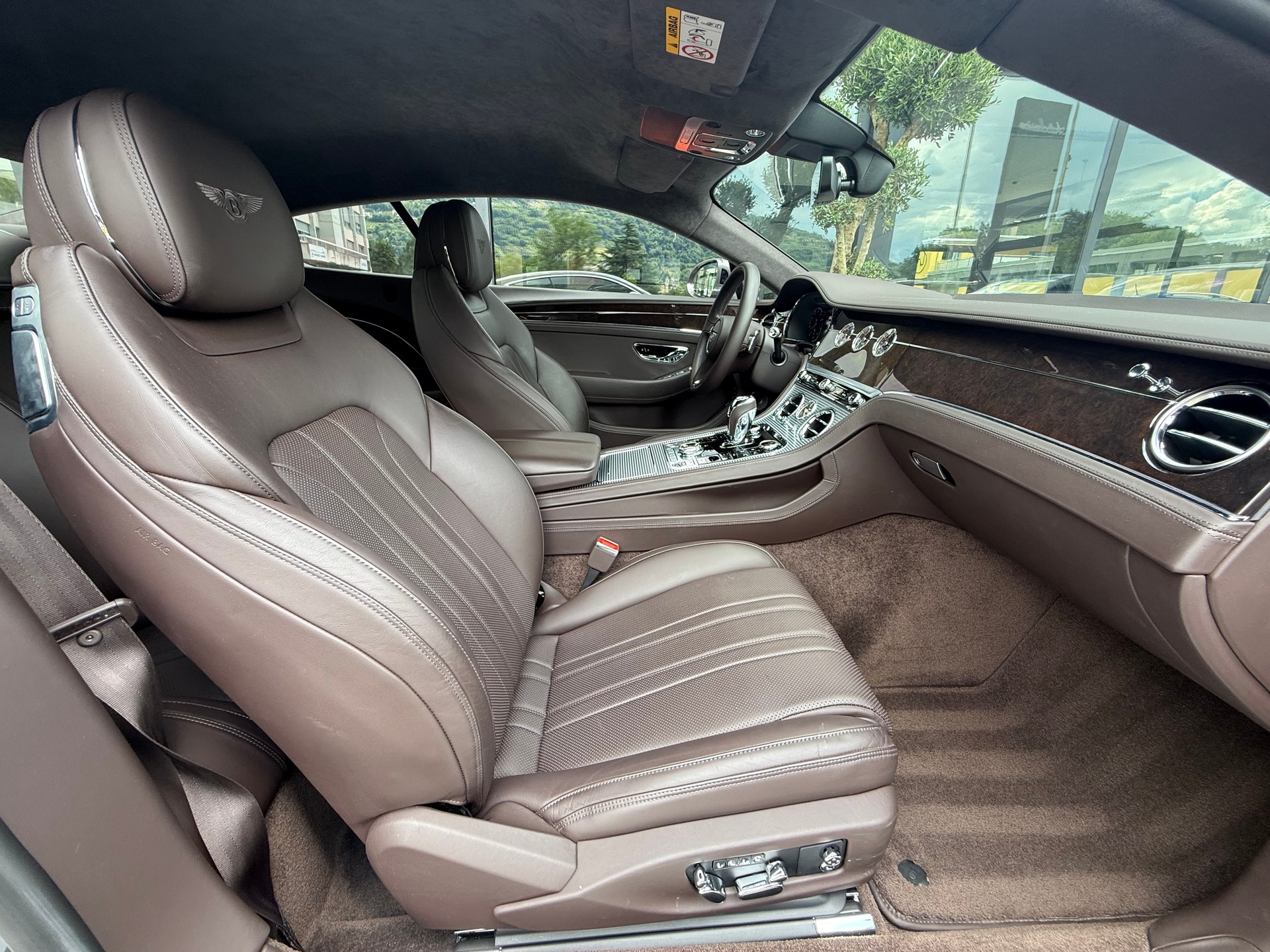 BENTLEY Continental GT 4.0 V8-image-10