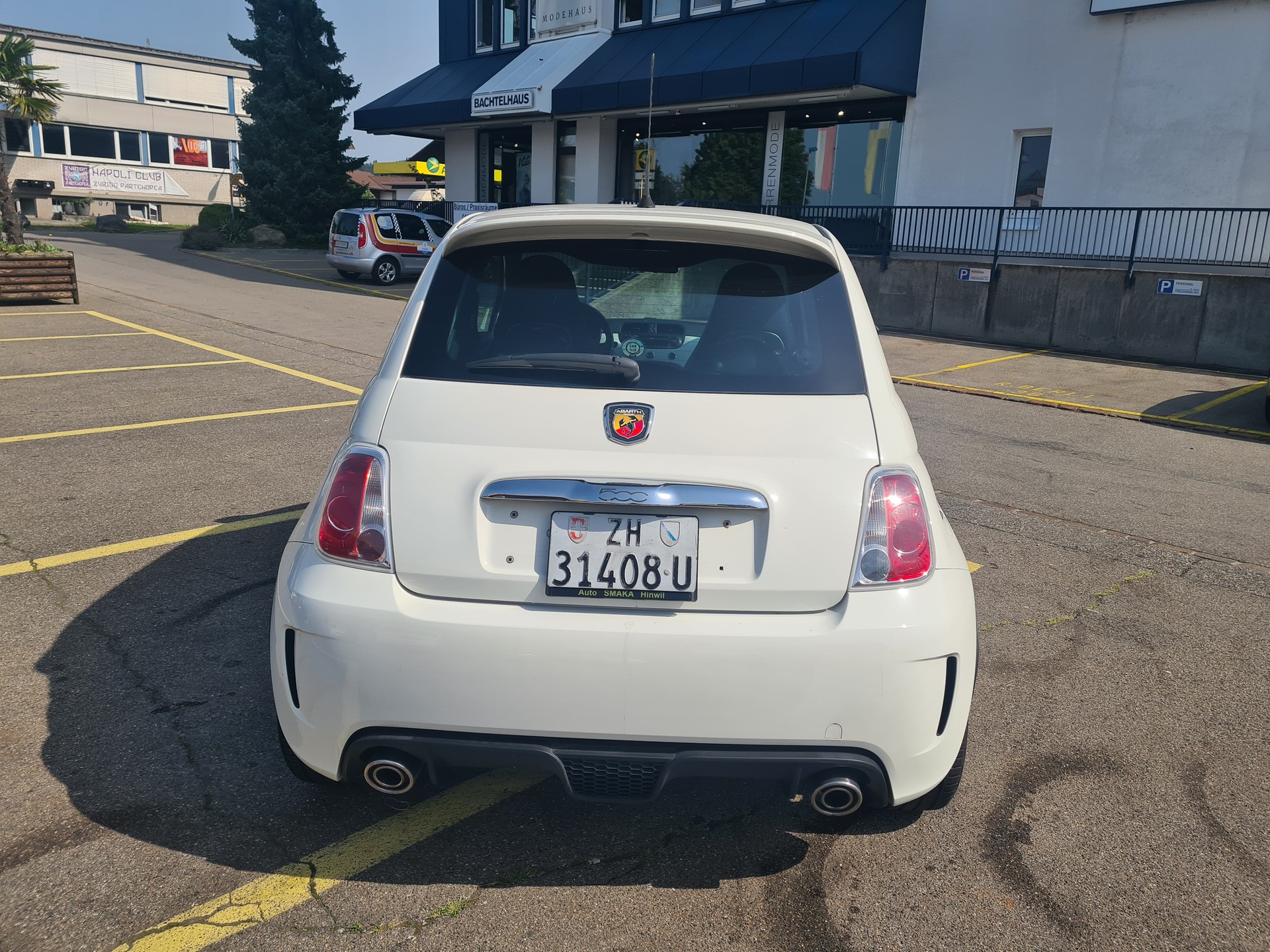FIAT 500 1.4 16V Turbo Abarth-image-2