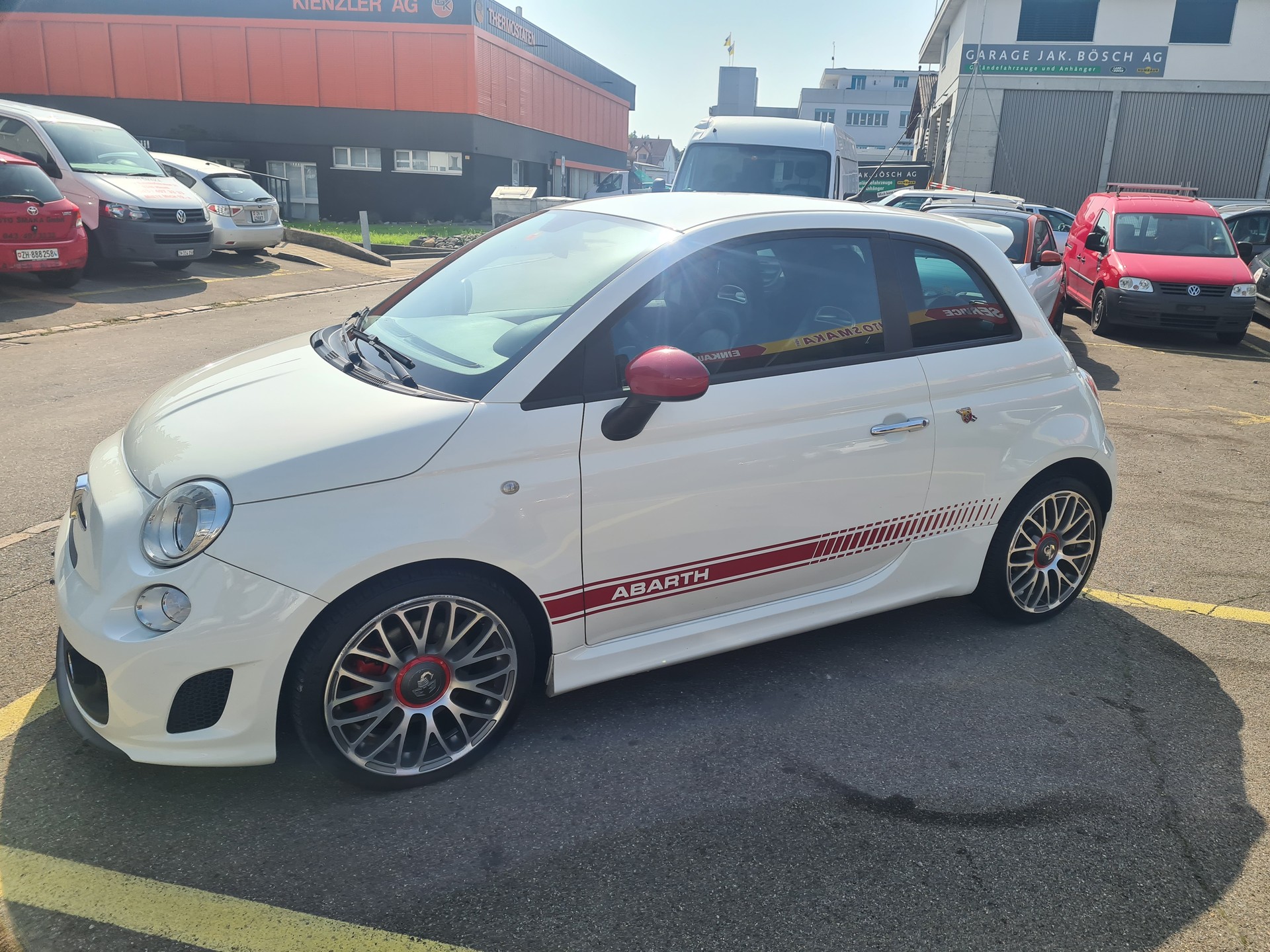FIAT 500 1.4 16V Turbo Abarth-image-4