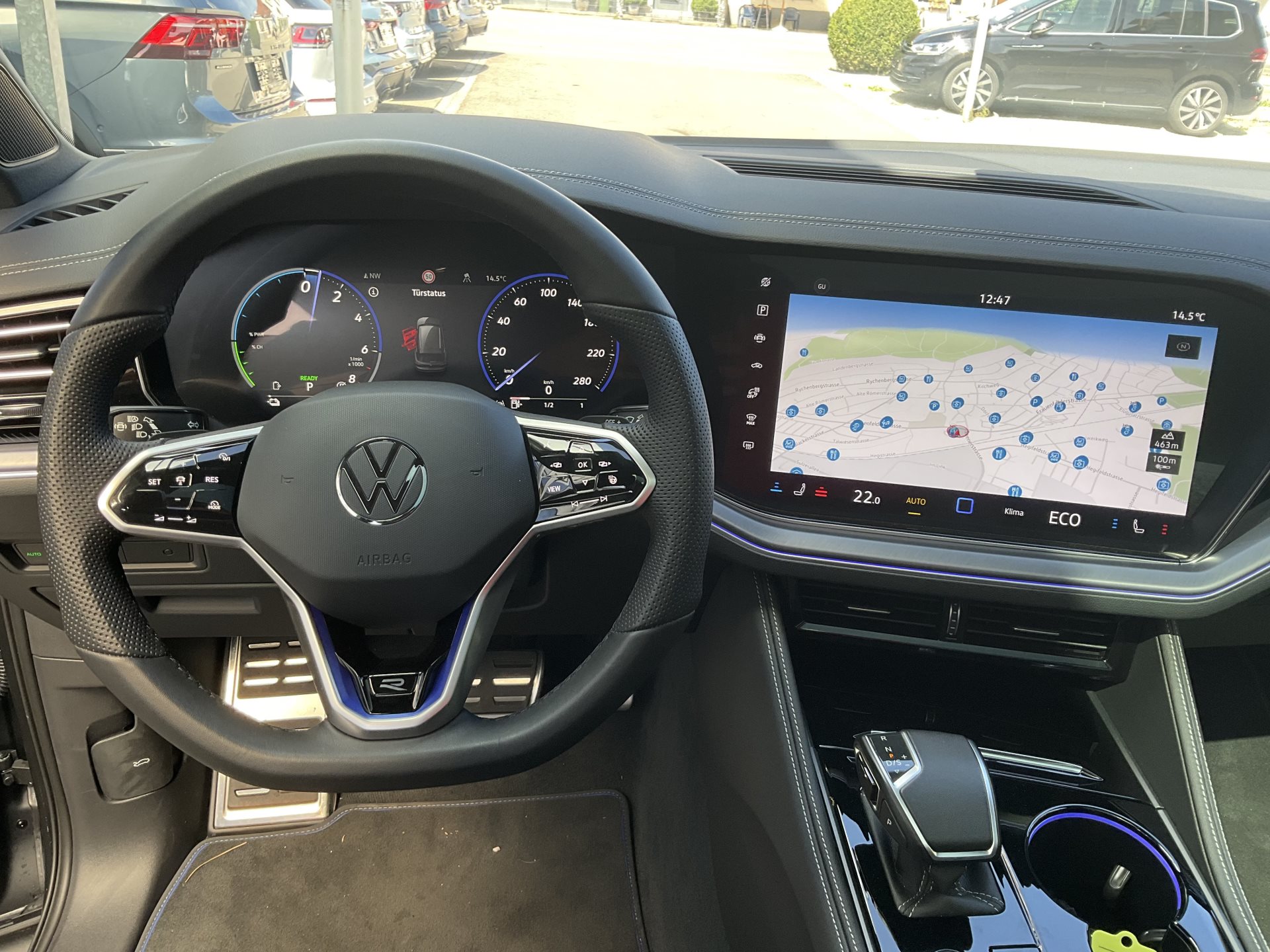 VW Touareg 3.0 TSI eHYBRID 462 PS 4MOTION R *** SILIZIUMGRAU MATT & 5 JAHRE VW WERSGARANTIE ***-image-9