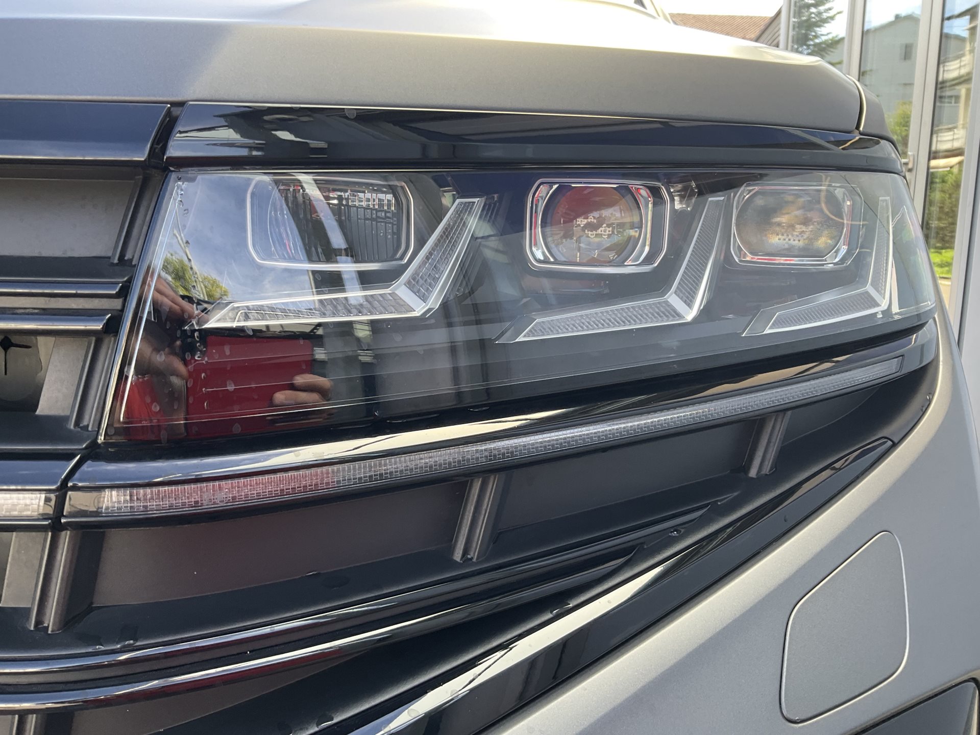 VW Touareg 3.0 TSI eHYBRID 462 PS 4MOTION R *** SILIZIUMGRAU MATT & 5 JAHRE VW WERSGARANTIE ***-image-6