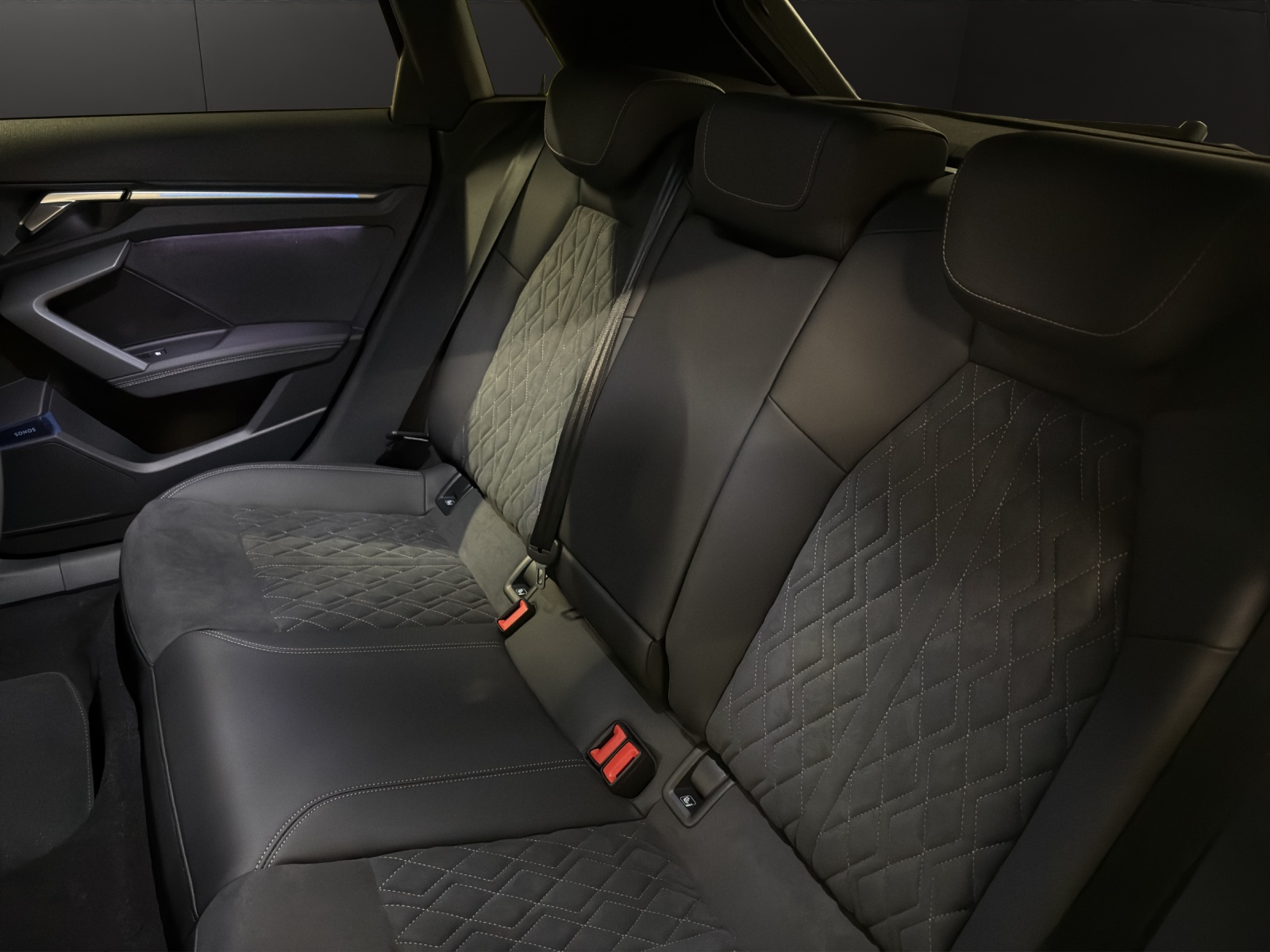 AUDI A3 allstreet TFSI 110 kW Attraction S tronic-image-10