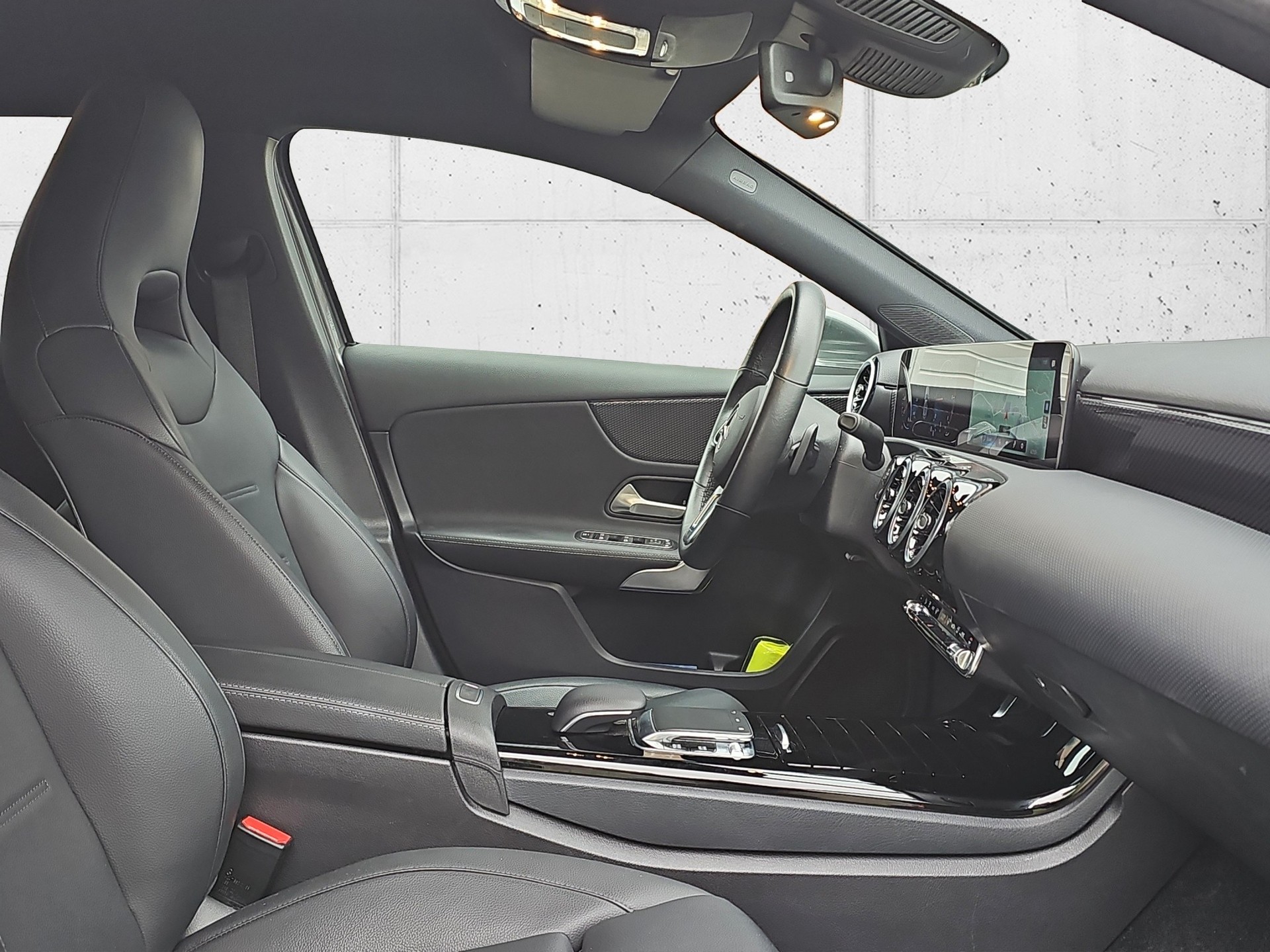 MERCEDES-BENZ A 180 d Progressive-image-23
